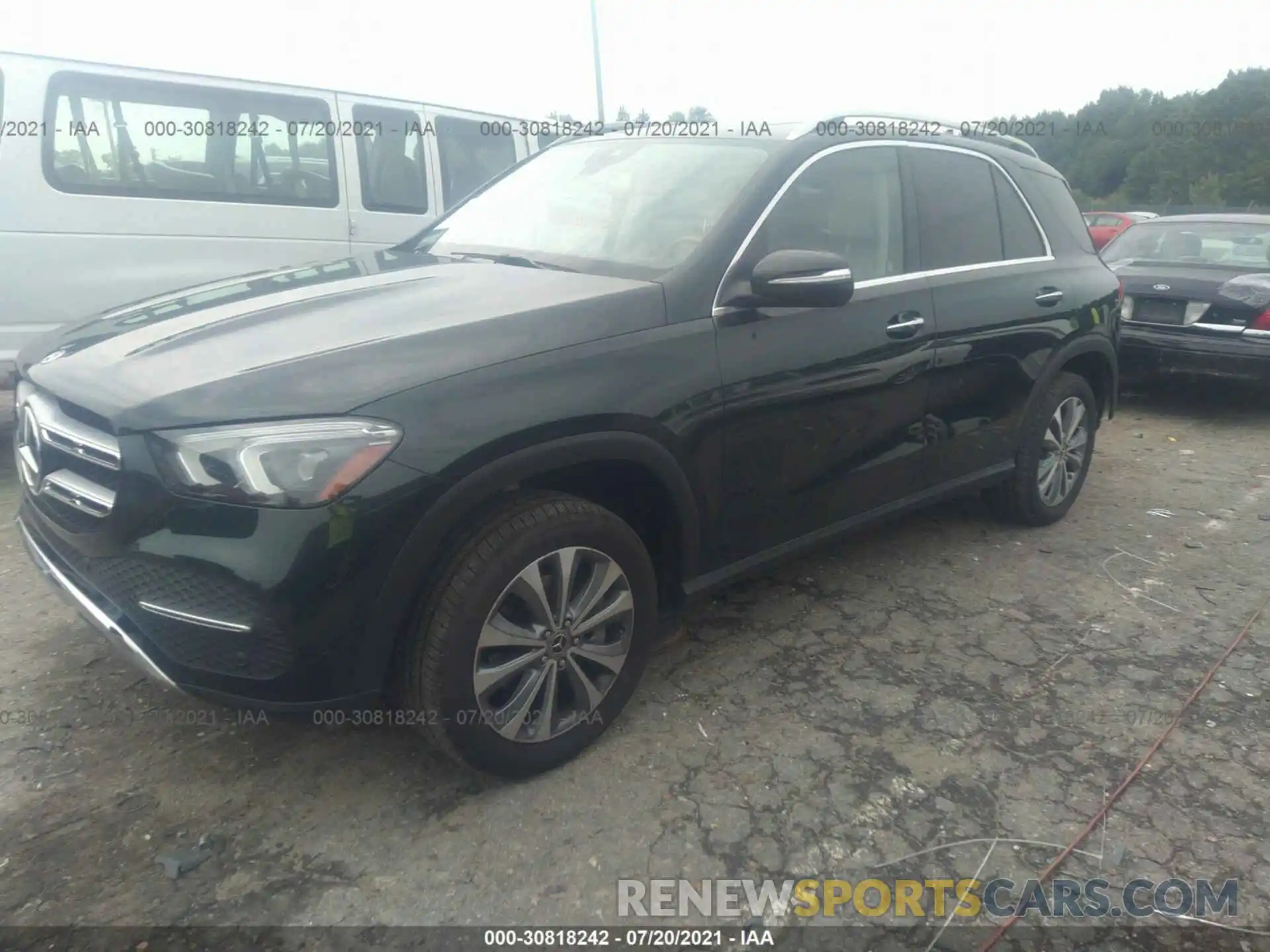 2 Photograph of a damaged car 4JGFB4KB1LA035344 MERCEDES-BENZ GLE 2020