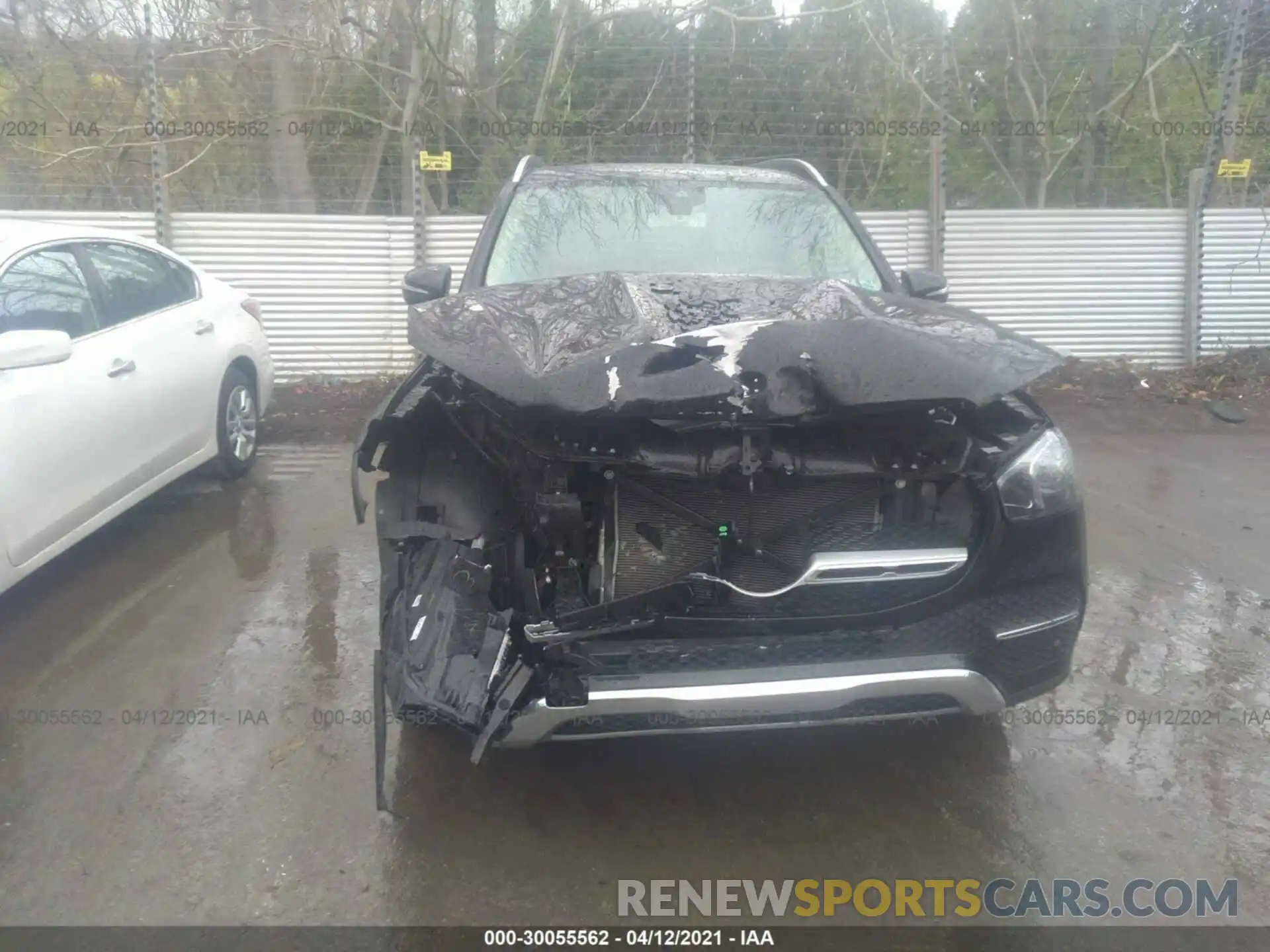 6 Photograph of a damaged car 4JGFB4KB1LA085838 MERCEDES-BENZ GLE 2020