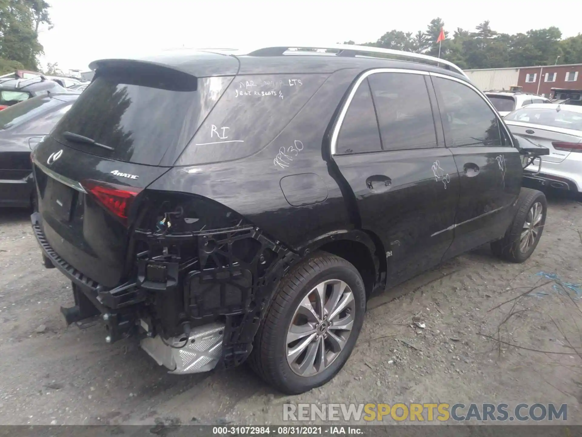 4 Photograph of a damaged car 4JGFB4KB2LA036065 MERCEDES-BENZ GLE 2020