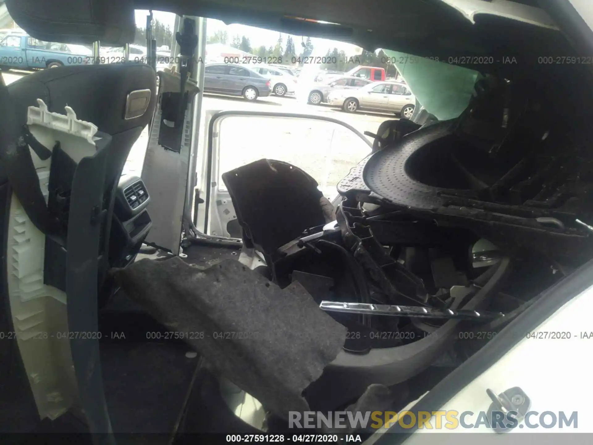 8 Photograph of a damaged car 4JGFB4KB2LA140247 MERCEDES-BENZ GLE 2020