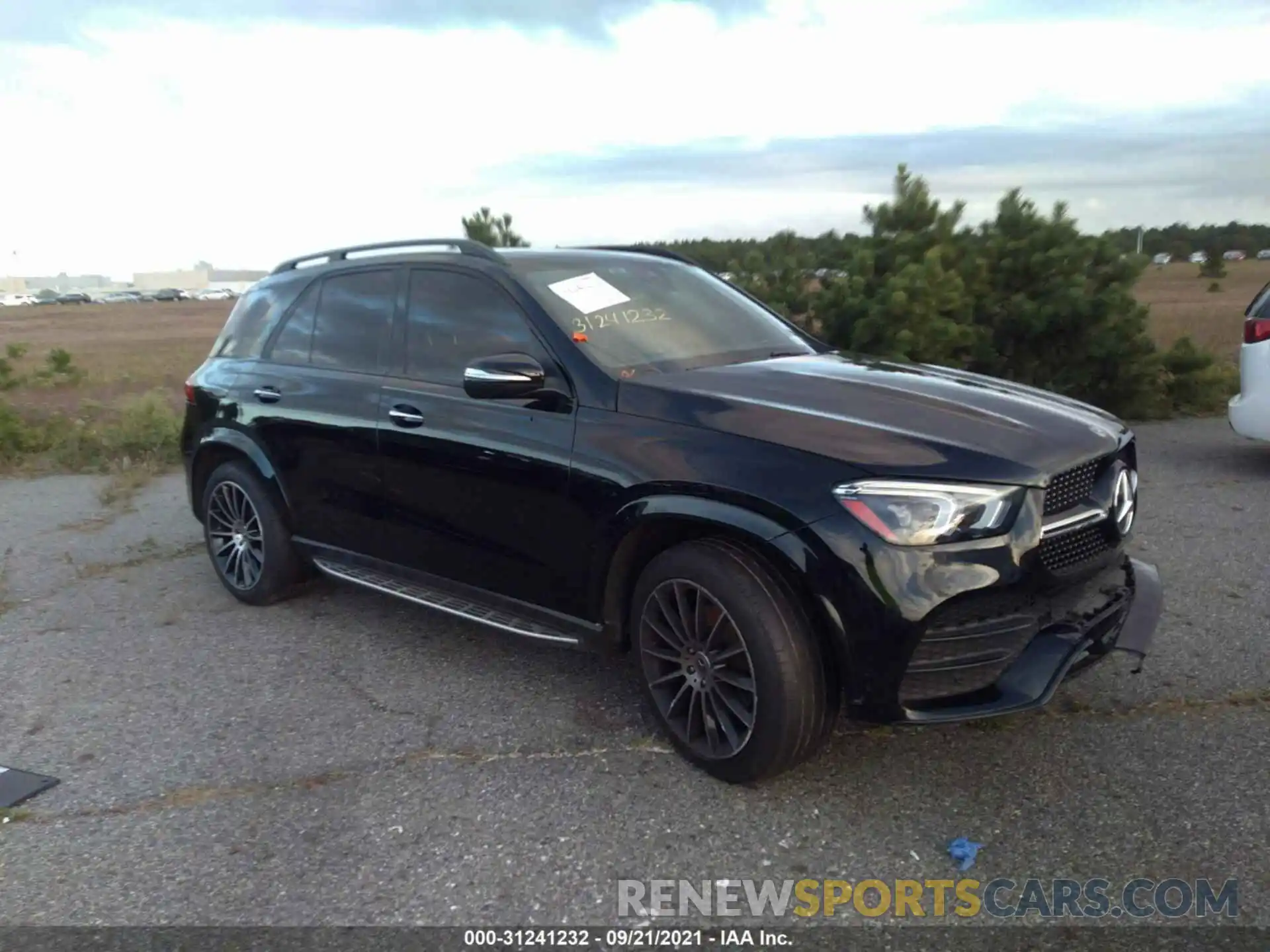 1 Photograph of a damaged car 4JGFB4KB3LA037239 MERCEDES-BENZ GLE 2020