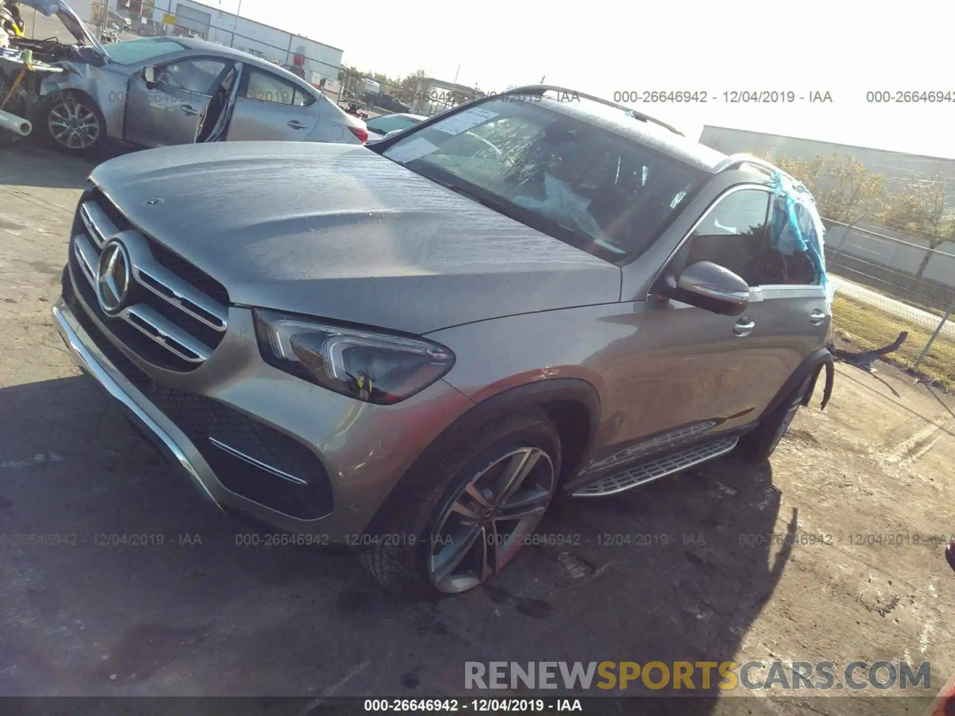 2 Photograph of a damaged car 4JGFB4KB3LA049827 MERCEDES-BENZ GLE 2020