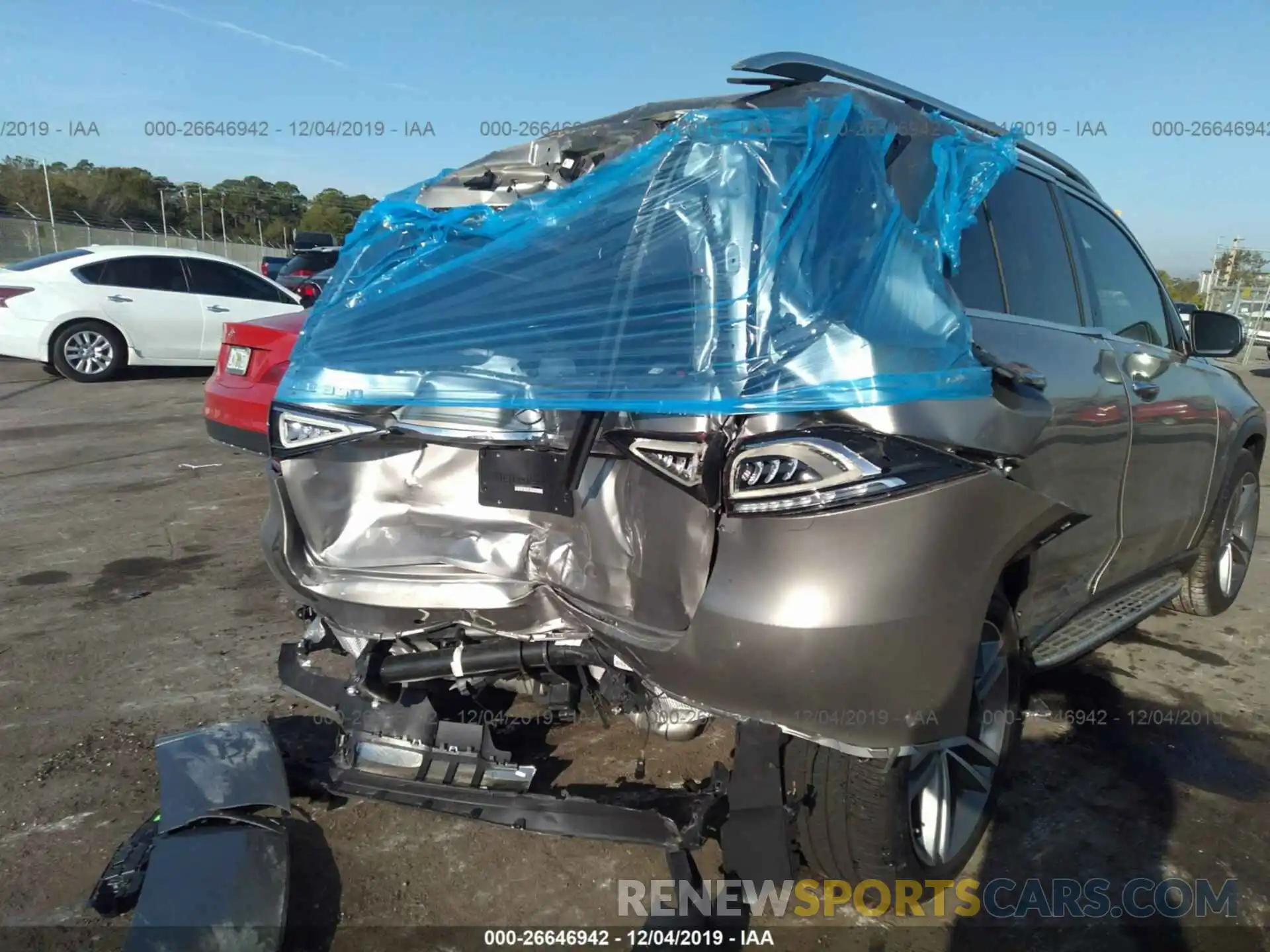 6 Photograph of a damaged car 4JGFB4KB3LA049827 MERCEDES-BENZ GLE 2020