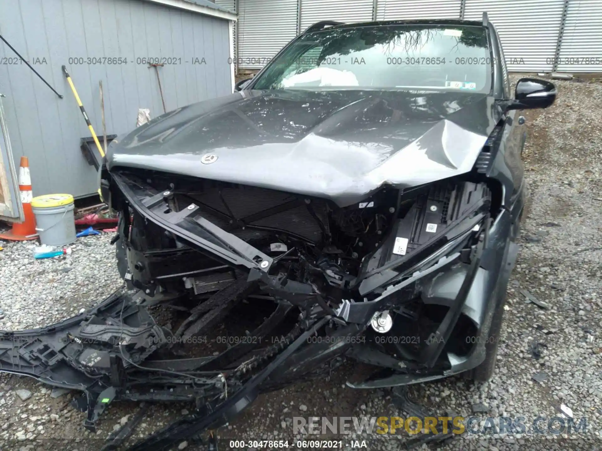 10 Photograph of a damaged car 4JGFB4KB3LA210967 MERCEDES-BENZ GLE 2020