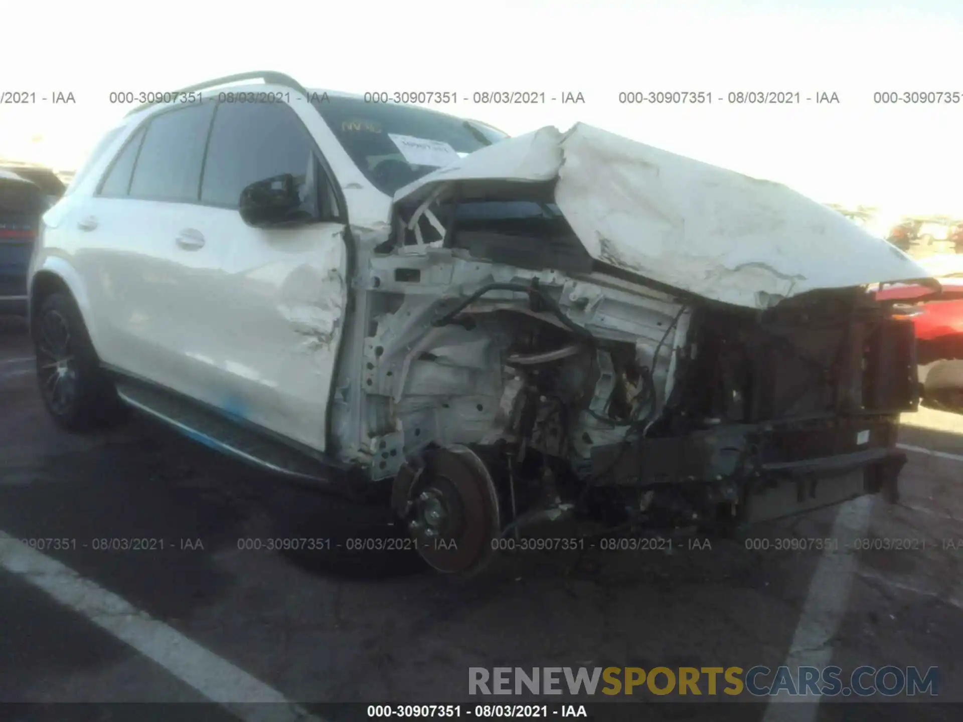 1 Photograph of a damaged car 4JGFB4KB3LA211245 MERCEDES-BENZ GLE 2020