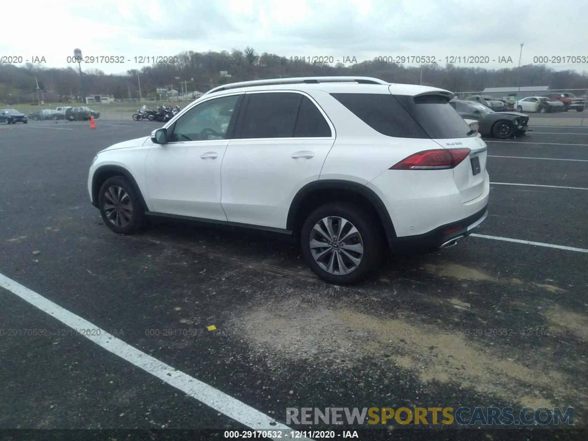 3 Photograph of a damaged car 4JGFB4KB3LA269355 MERCEDES-BENZ GLE 2020