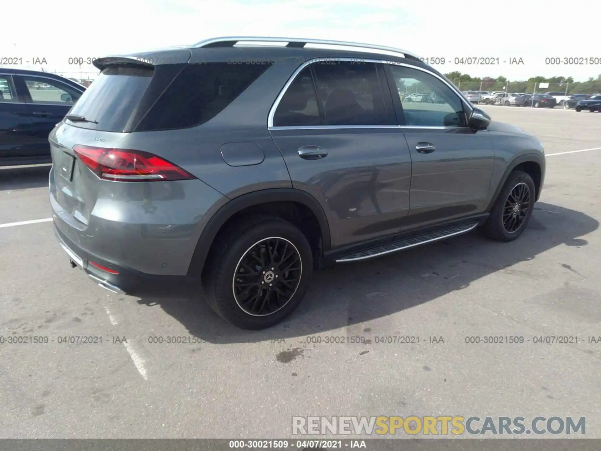 4 Фотография поврежденного автомобиля 4JGFB4KB4LA013242 MERCEDES-BENZ GLE 2020