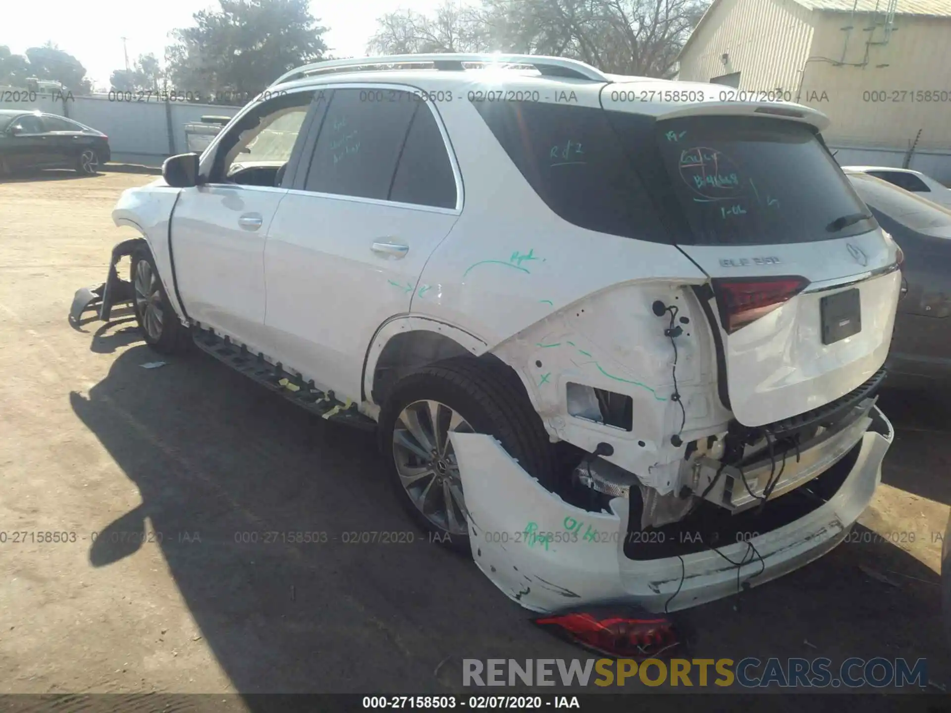 3 Photograph of a damaged car 4JGFB4KB4LA063462 MERCEDES-BENZ GLE 2020