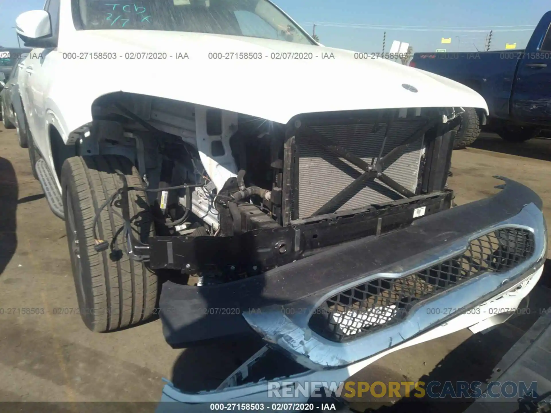 6 Photograph of a damaged car 4JGFB4KB4LA063462 MERCEDES-BENZ GLE 2020
