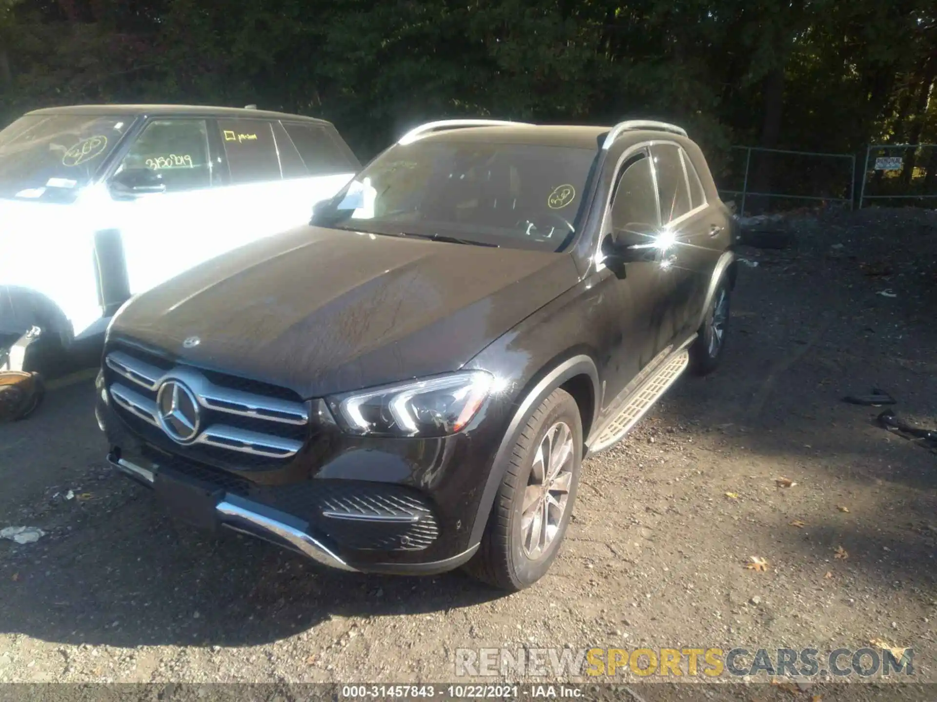 2 Photograph of a damaged car 4JGFB4KB4LA084747 MERCEDES-BENZ GLE 2020