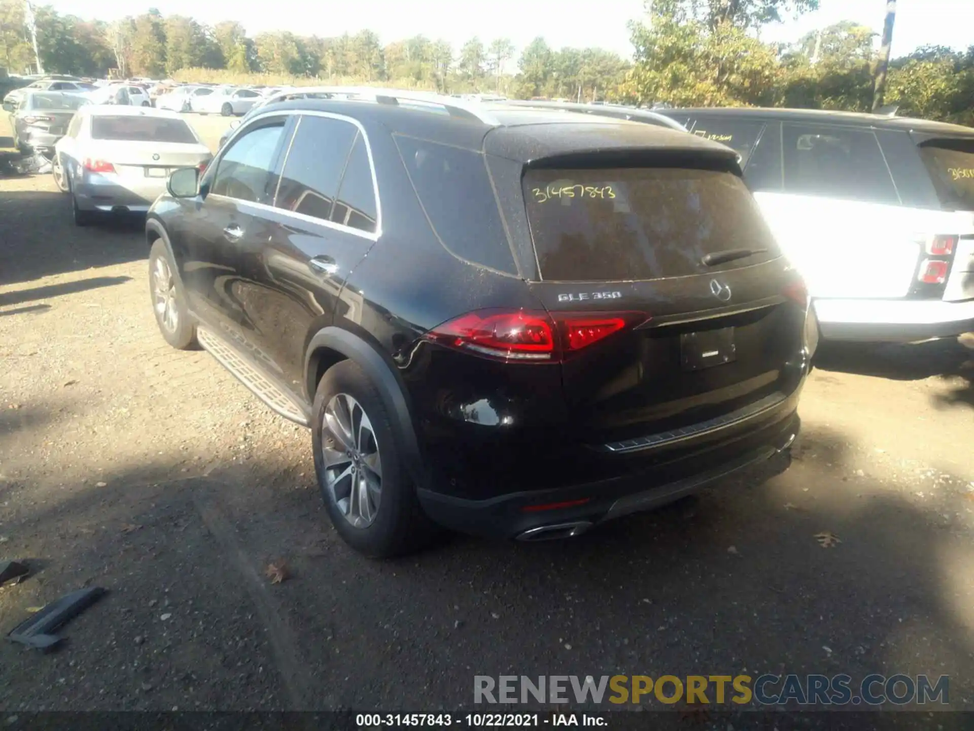 3 Photograph of a damaged car 4JGFB4KB4LA084747 MERCEDES-BENZ GLE 2020