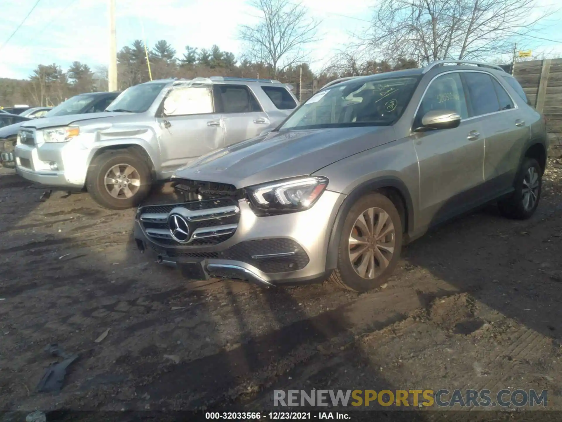 2 Photograph of a damaged car 4JGFB4KB5LA011158 MERCEDES-BENZ GLE 2020