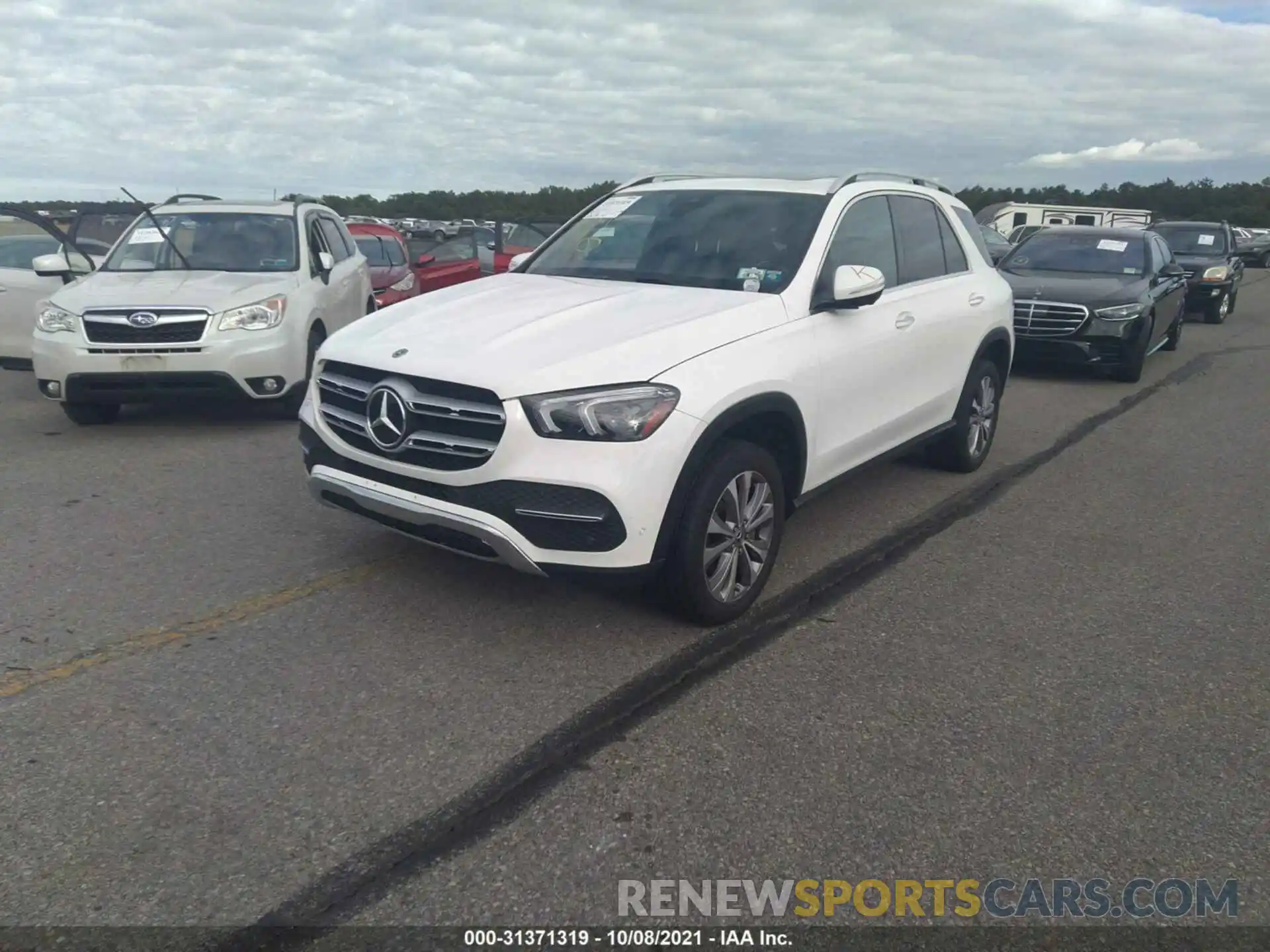 2 Photograph of a damaged car 4JGFB4KB5LA095384 MERCEDES-BENZ GLE 2020