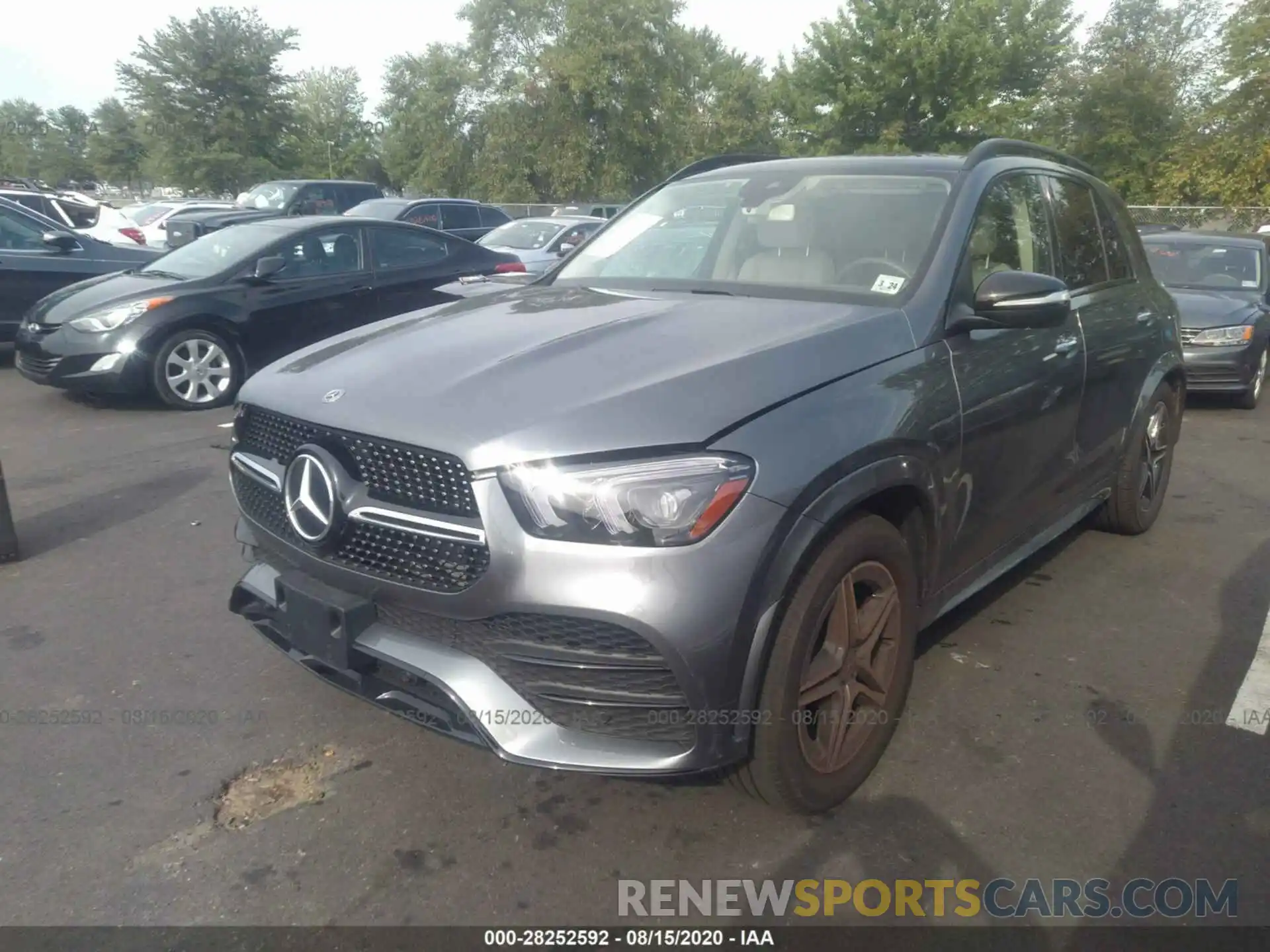 2 Photograph of a damaged car 4JGFB4KB6LA007765 MERCEDES-BENZ GLE 2020