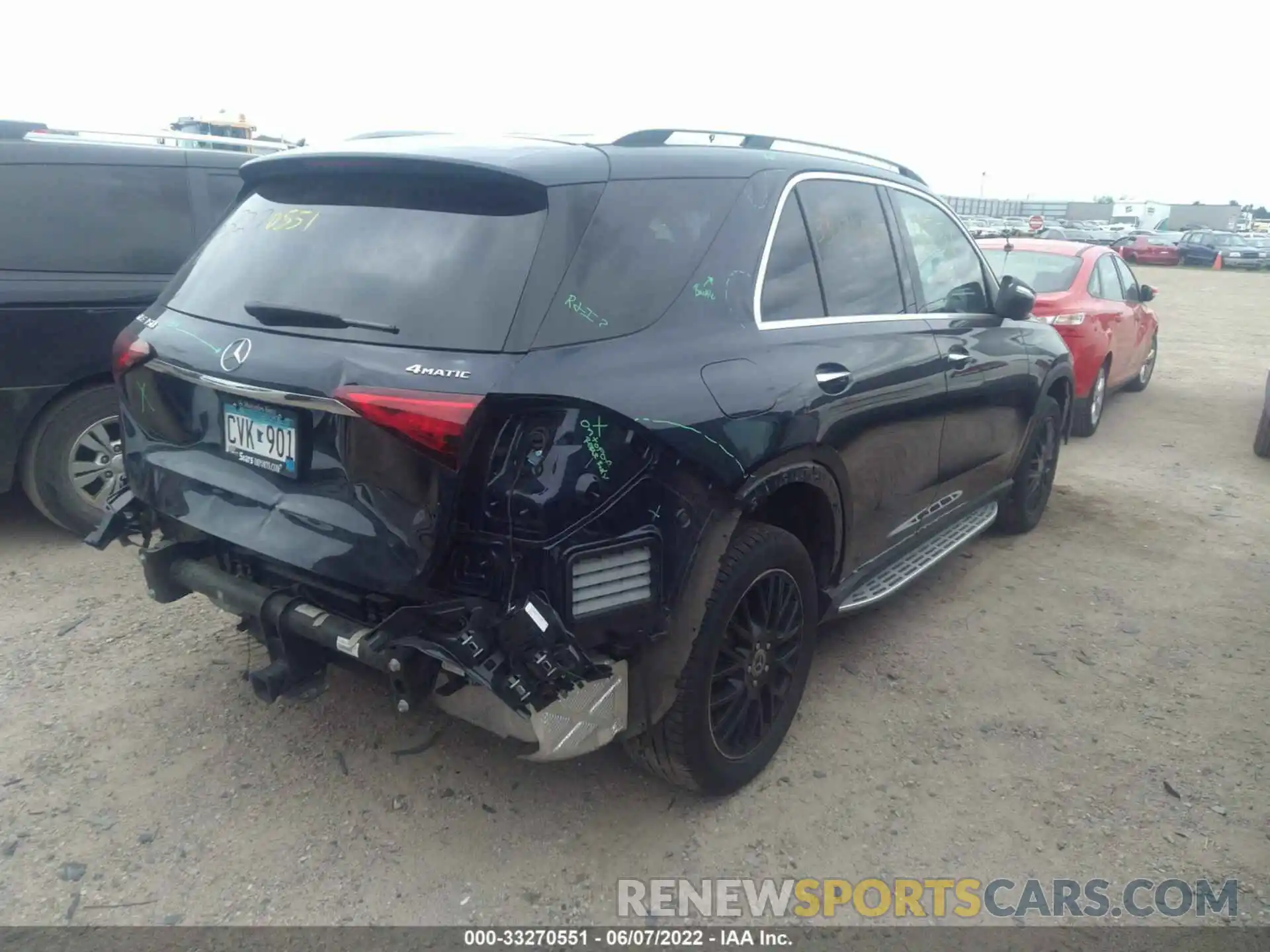 4 Photograph of a damaged car 4JGFB4KB6LA009645 MERCEDES-BENZ GLE 2020