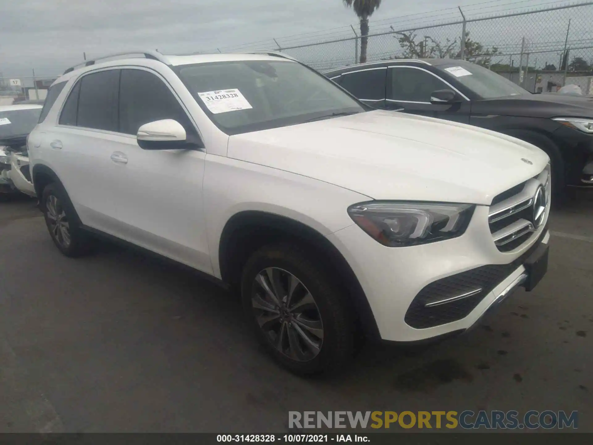 1 Photograph of a damaged car 4JGFB4KB6LA009760 MERCEDES-BENZ GLE 2020