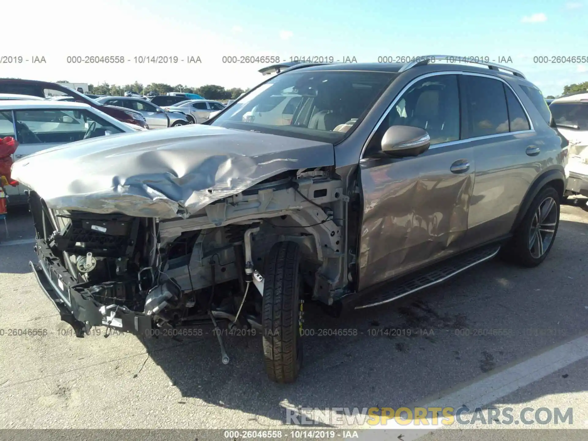 2 Photograph of a damaged car 4JGFB4KB6LA034464 MERCEDES-BENZ GLE 2020