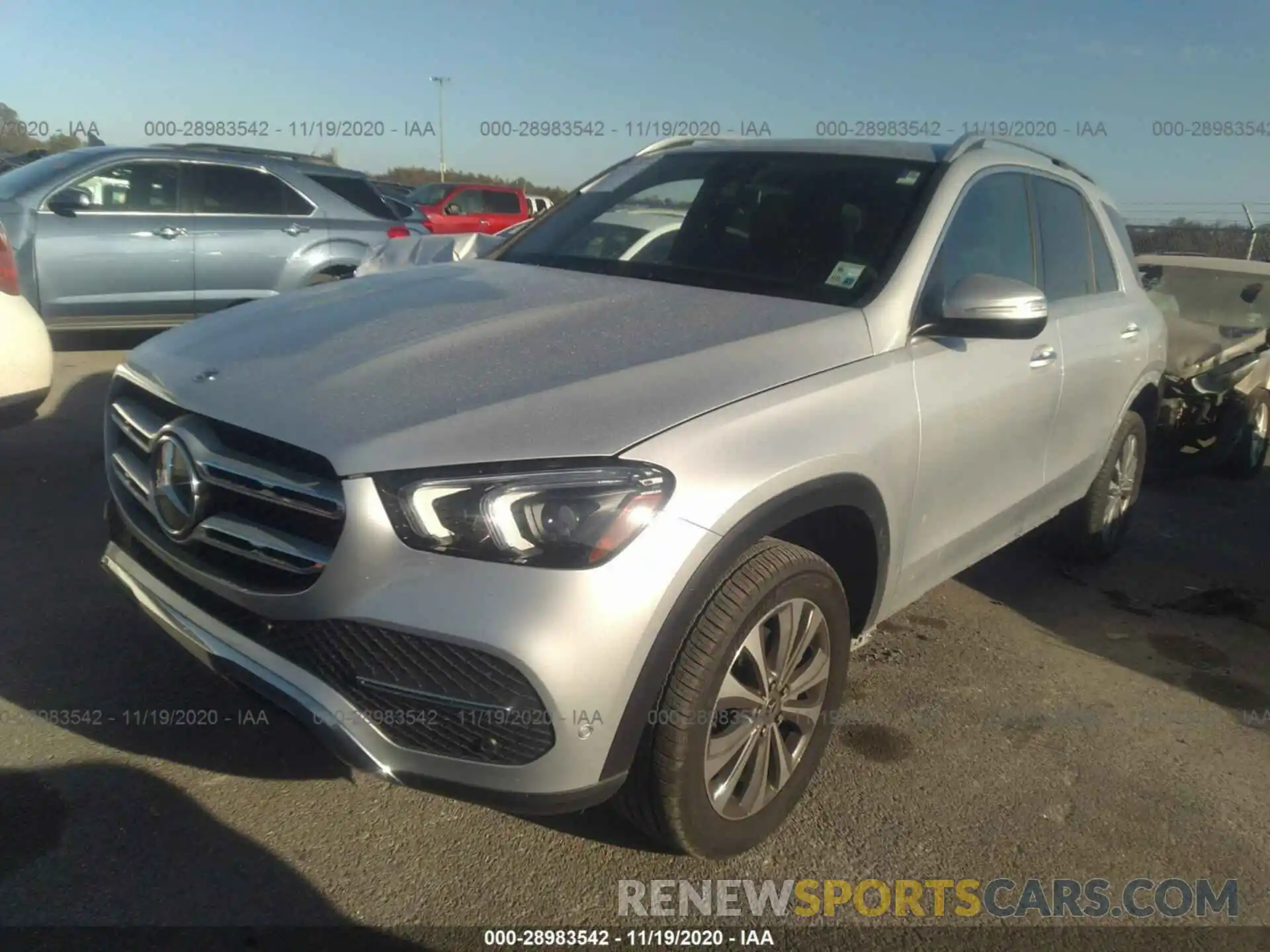 2 Photograph of a damaged car 4JGFB4KB6LA034979 MERCEDES-BENZ GLE 2020