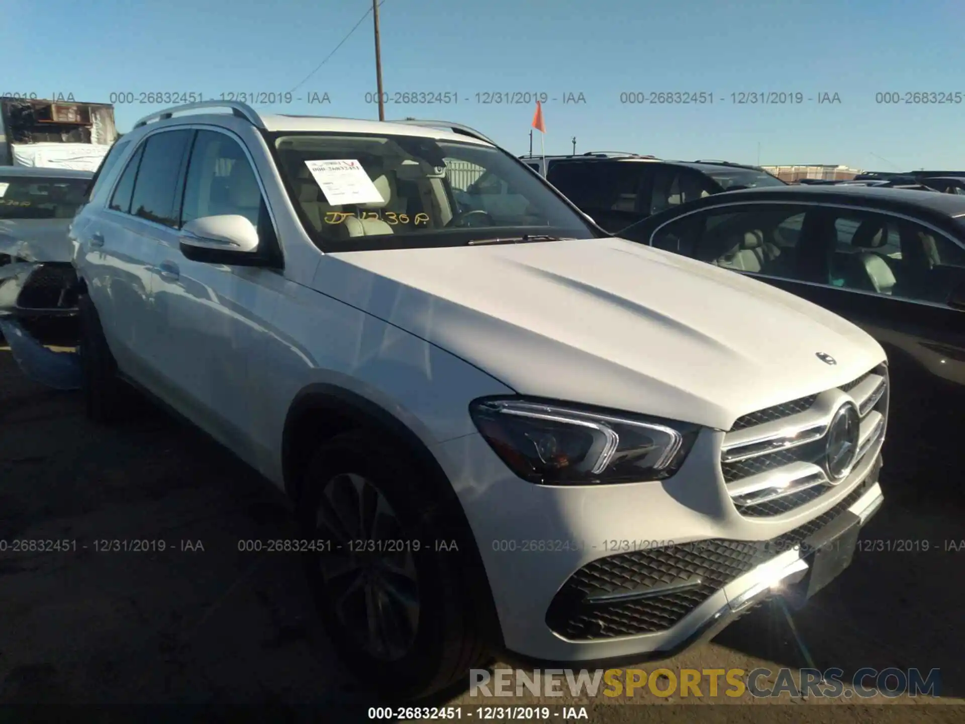 1 Photograph of a damaged car 4JGFB4KB7LA008245 MERCEDES-BENZ GLE 2020