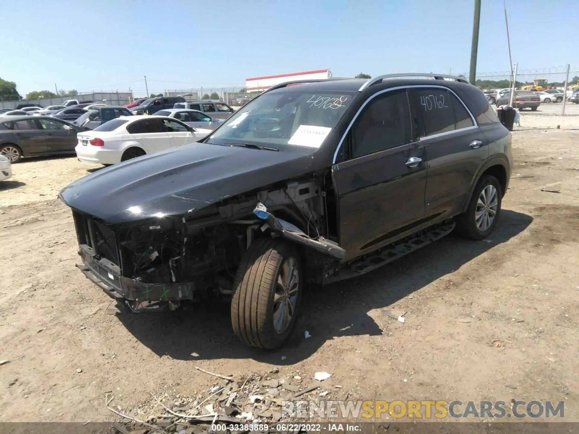 2 Photograph of a damaged car 4JGFB4KB7LA051578 MERCEDES-BENZ GLE 2020