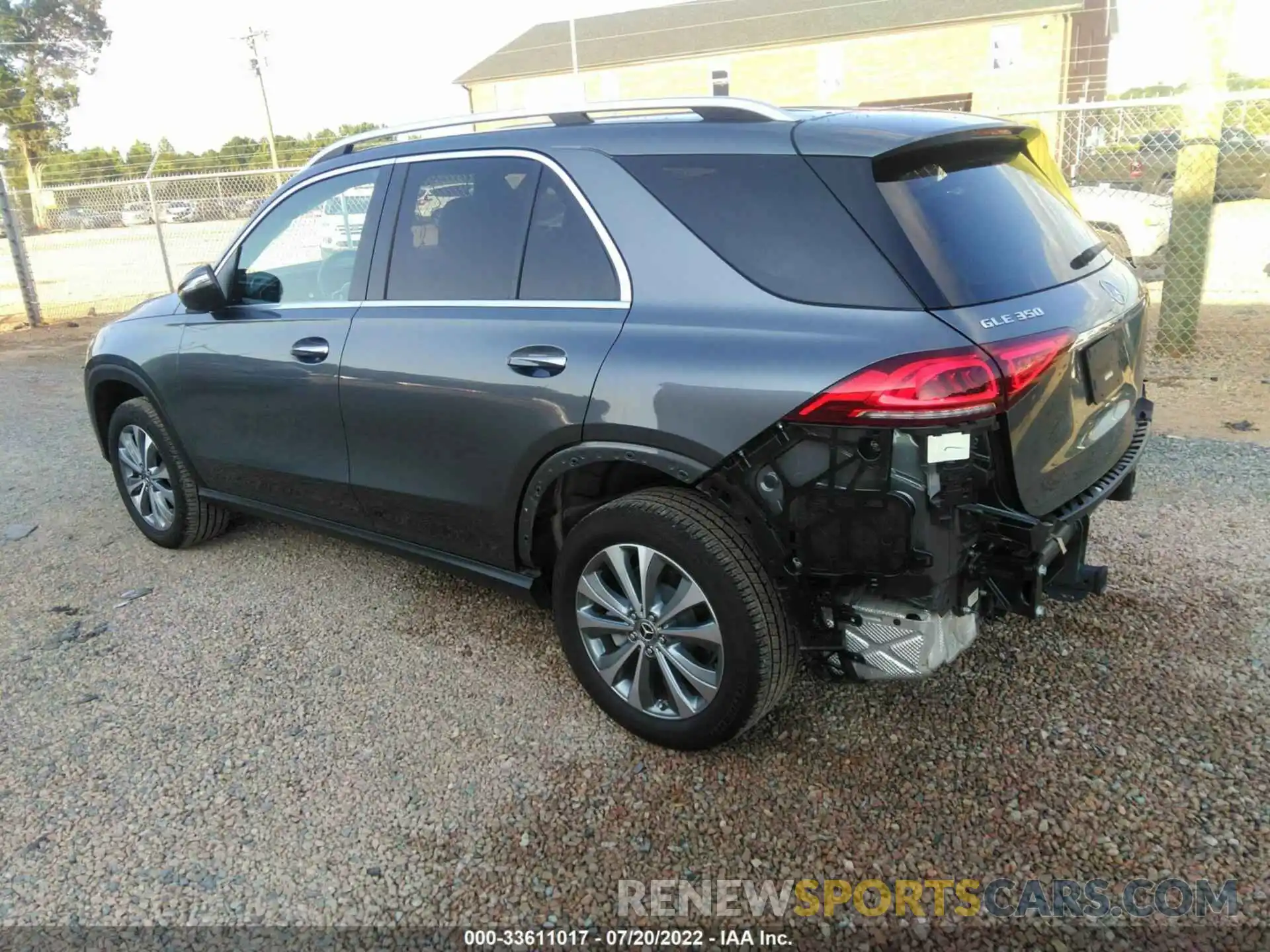 3 Photograph of a damaged car 4JGFB4KB7LA078702 MERCEDES-BENZ GLE 2020