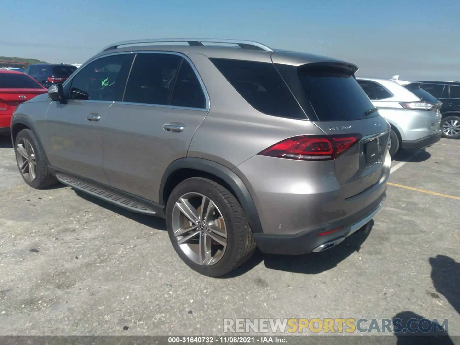 3 Фотография поврежденного автомобиля 4JGFB4KB8LA076084 MERCEDES-BENZ GLE 2020