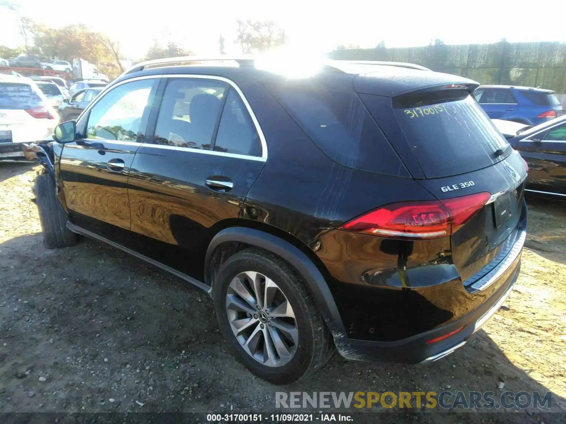 3 Photograph of a damaged car 4JGFB4KB8LA208759 MERCEDES-BENZ GLE 2020