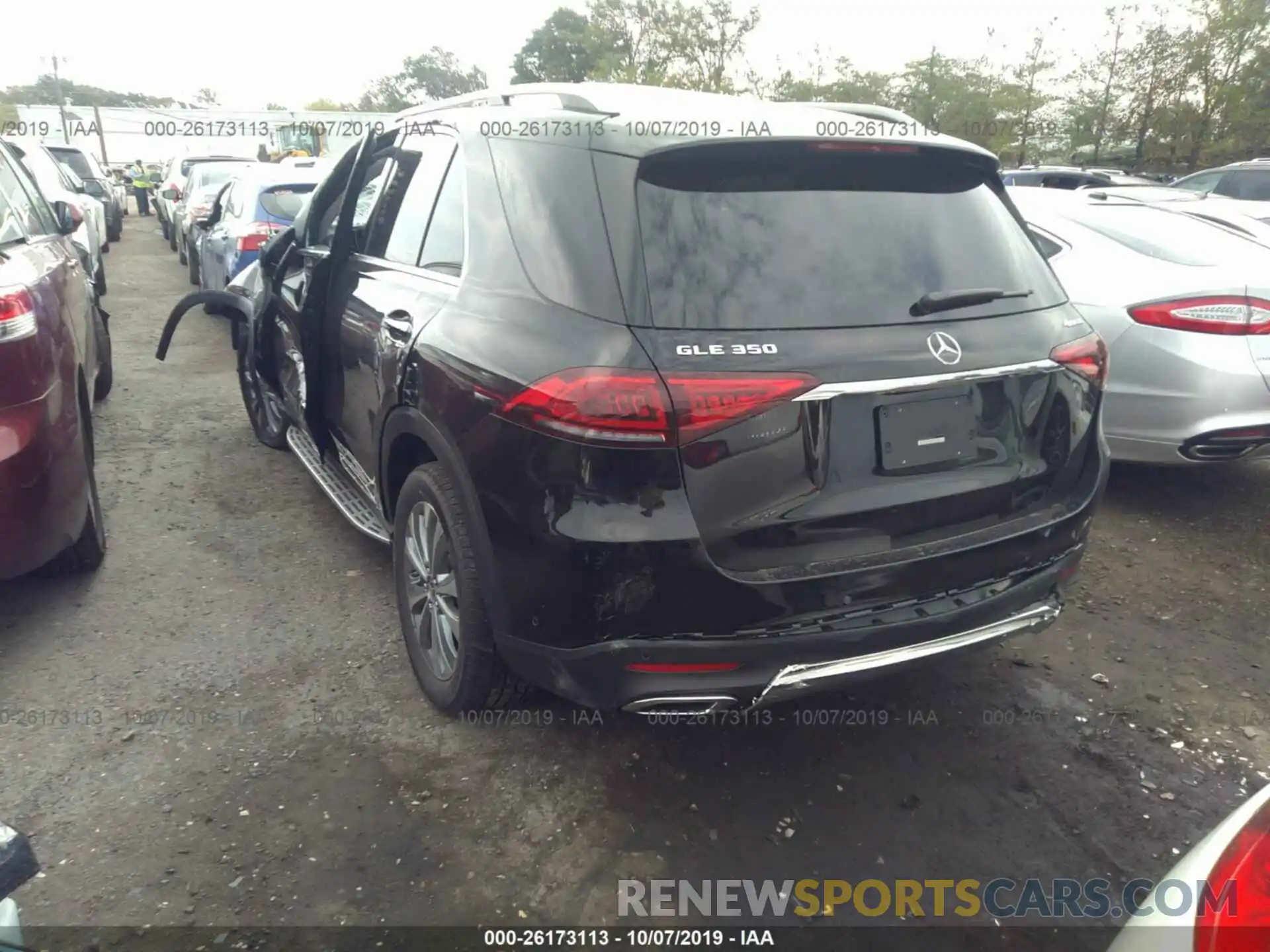 3 Photograph of a damaged car 4JGFB4KB9LA079527 MERCEDES-BENZ GLE 2020