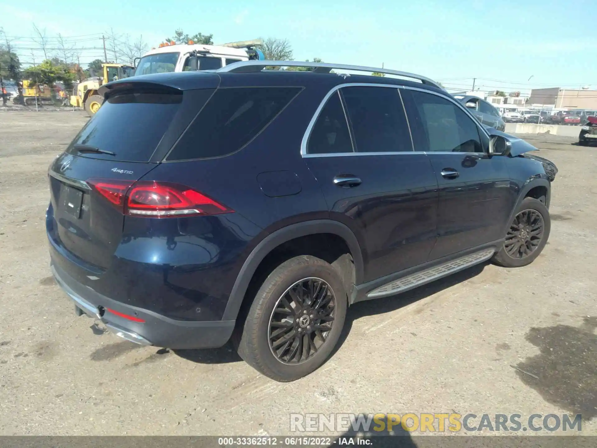 4 Photograph of a damaged car 4JGFB4KBXLA007476 MERCEDES-BENZ GLE 2020