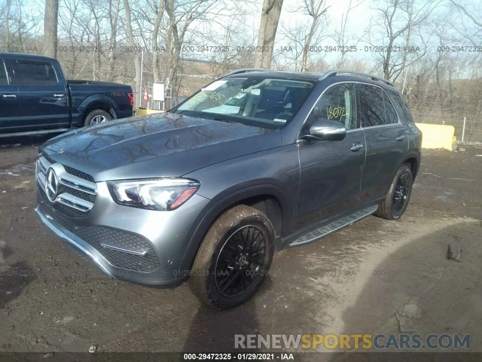 2 Photograph of a damaged car 4JGFB4KBXLA011754 MERCEDES-BENZ GLE 2020