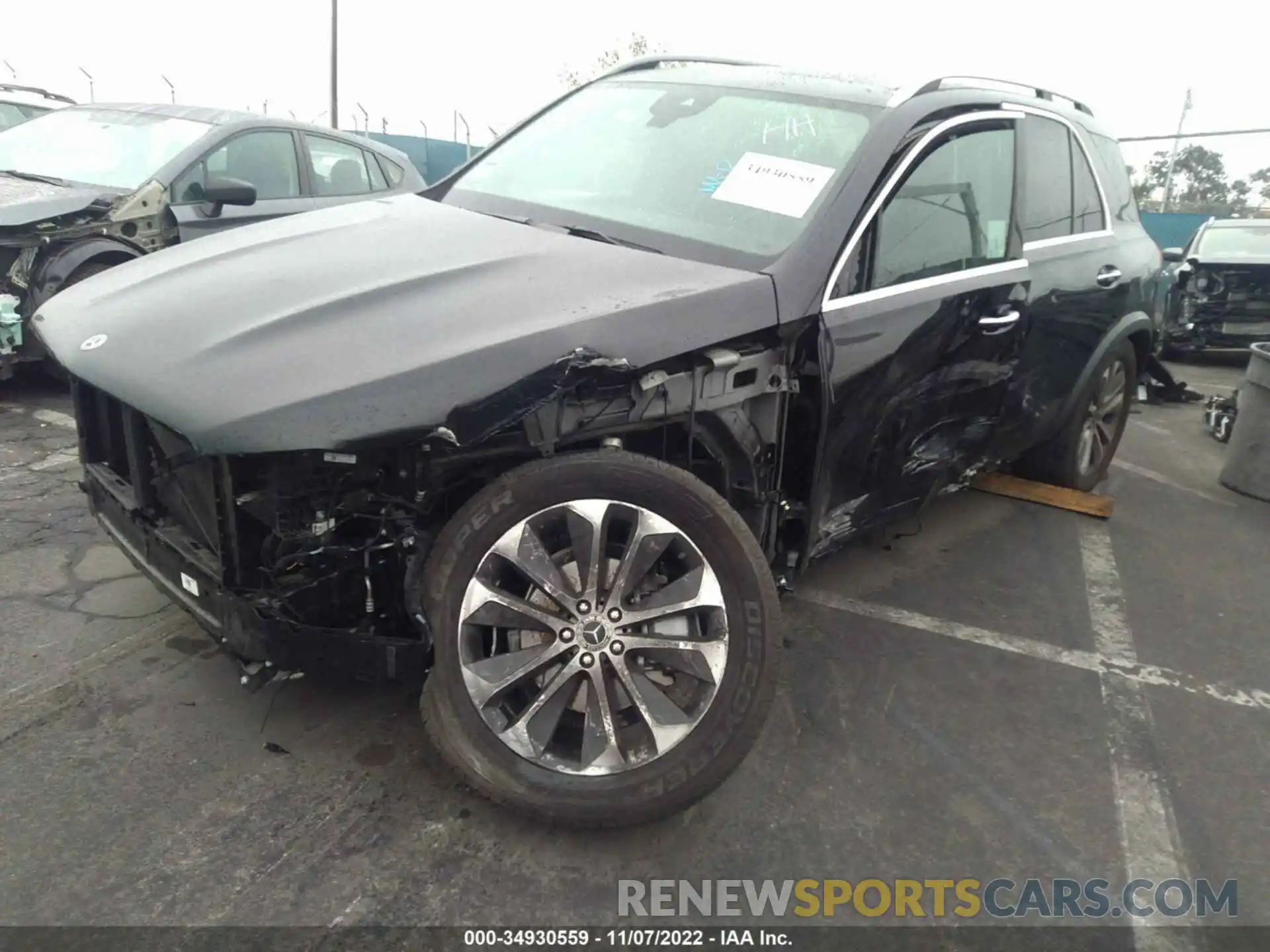 2 Photograph of a damaged car 4JGFB4KBXLA047900 MERCEDES-BENZ GLE 2020