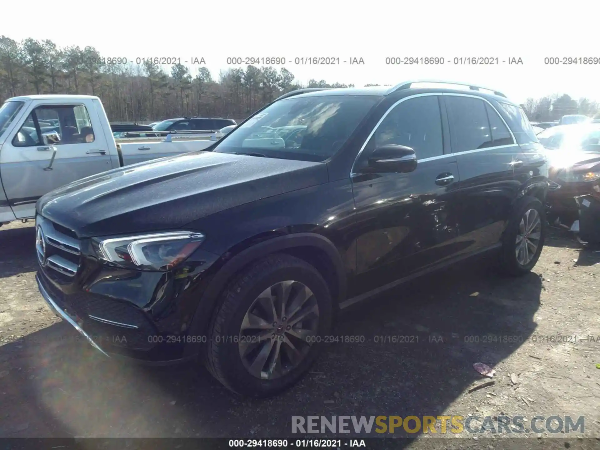 2 Photograph of a damaged car 4JGFB4KBXLA094442 MERCEDES-BENZ GLE 2020