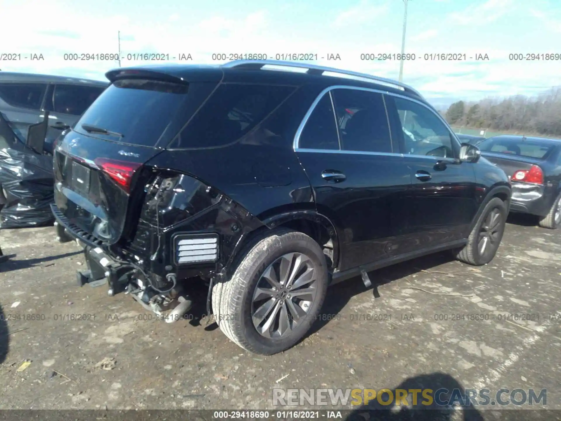 4 Photograph of a damaged car 4JGFB4KBXLA094442 MERCEDES-BENZ GLE 2020