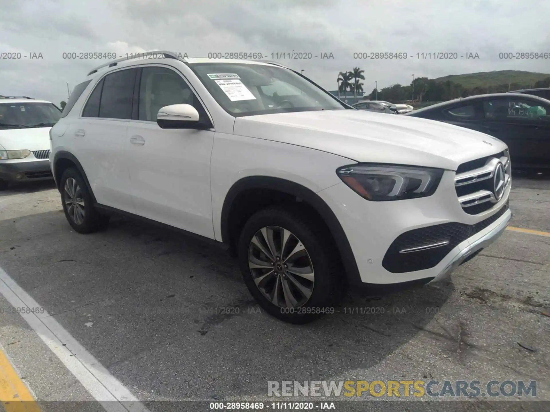 1 Photograph of a damaged car 4JGFB4KBXLA175182 MERCEDES-BENZ GLE 2020