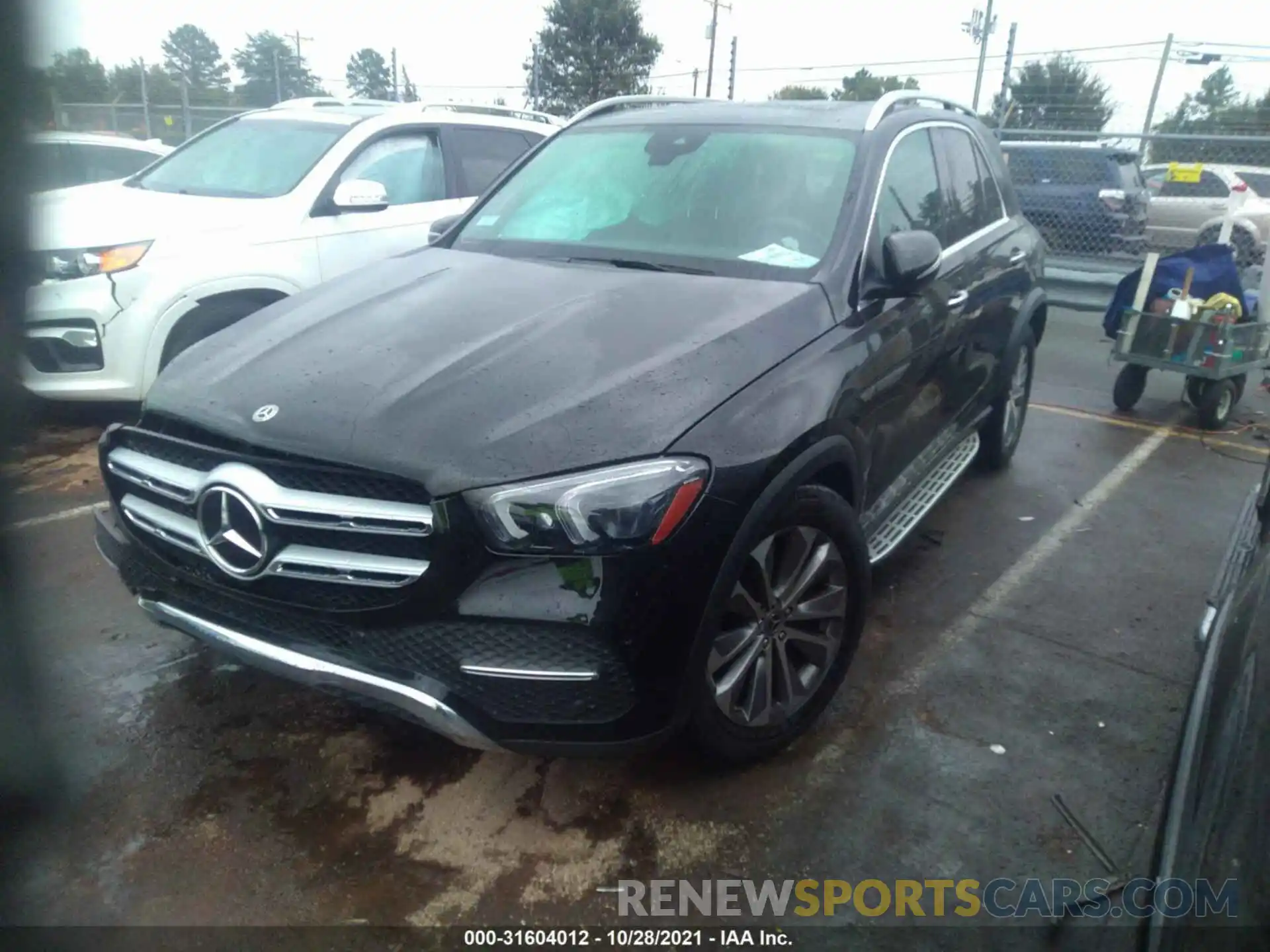 2 Photograph of a damaged car 4JGFB4KBXLA183010 MERCEDES-BENZ GLE 2020