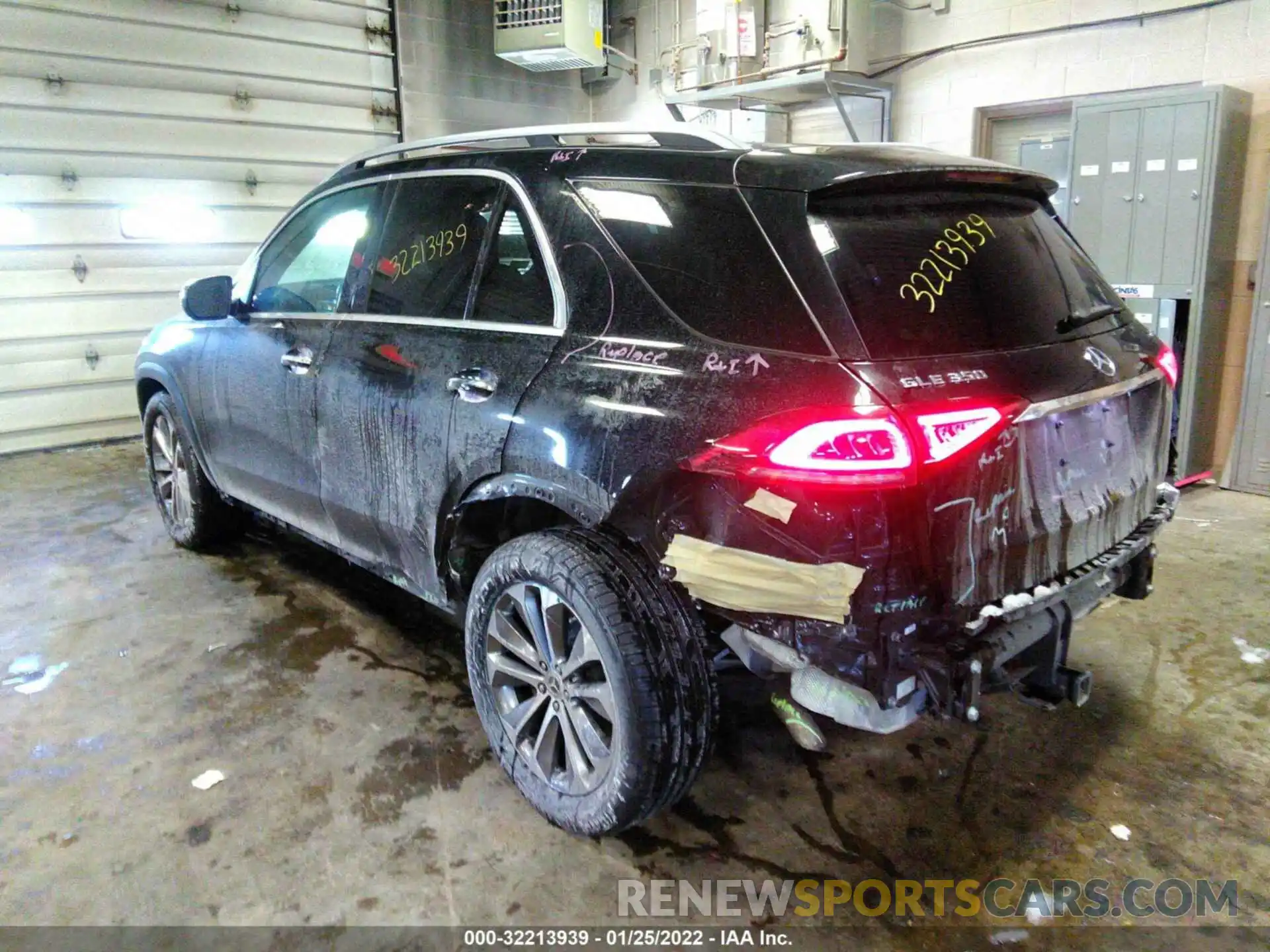 3 Фотография поврежденного автомобиля 4JGFB4KE2LA050980 MERCEDES-BENZ GLE 2020