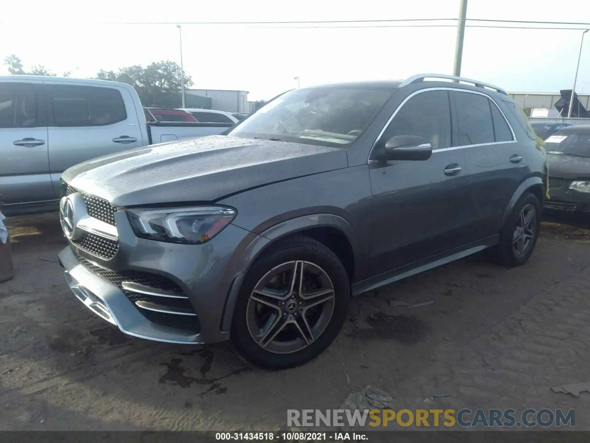 2 Photograph of a damaged car 4JGFB4KE4LA066422 MERCEDES-BENZ GLE 2020