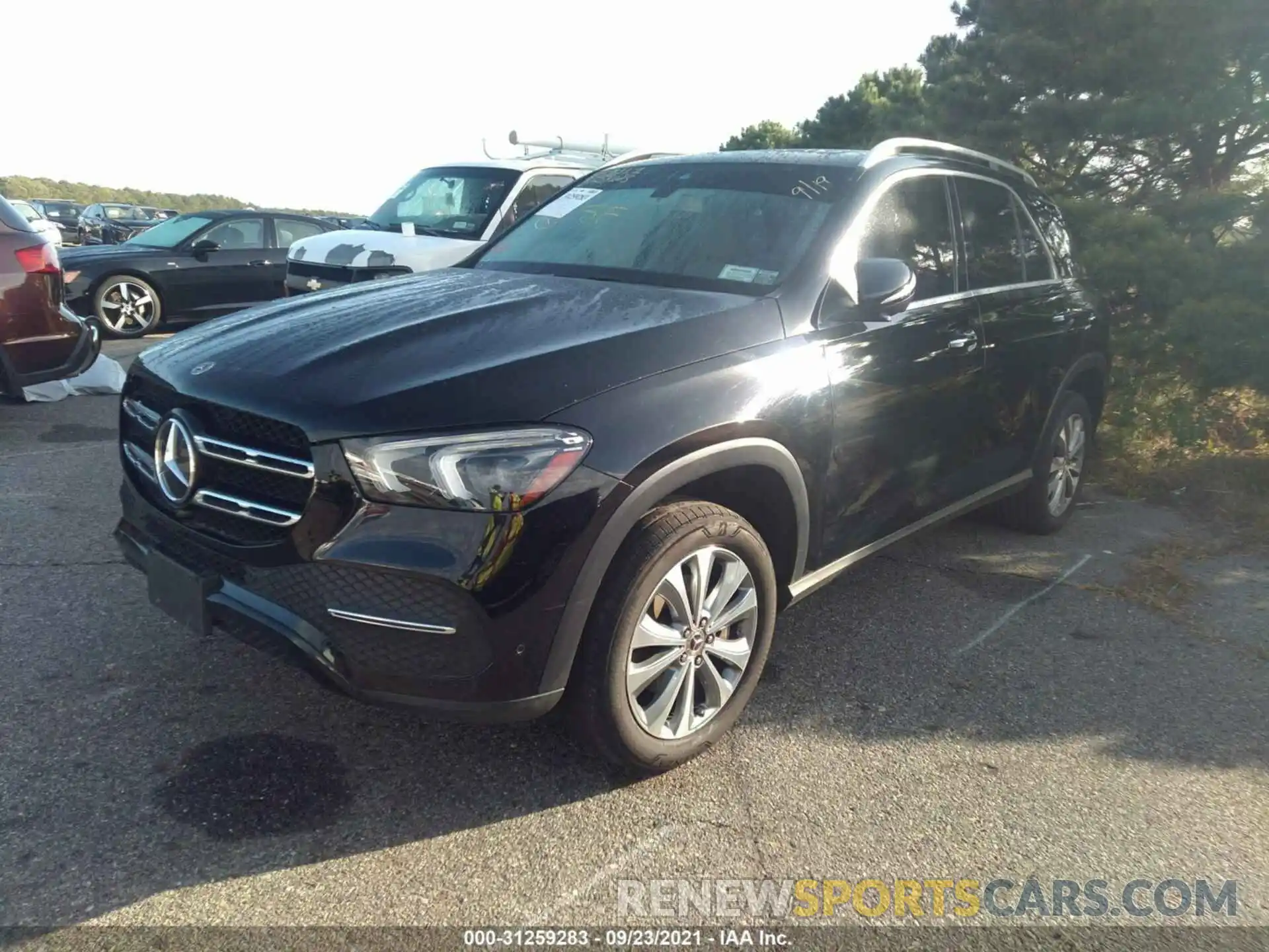 2 Photograph of a damaged car 4JGFB4KE4LA077825 MERCEDES-BENZ GLE 2020