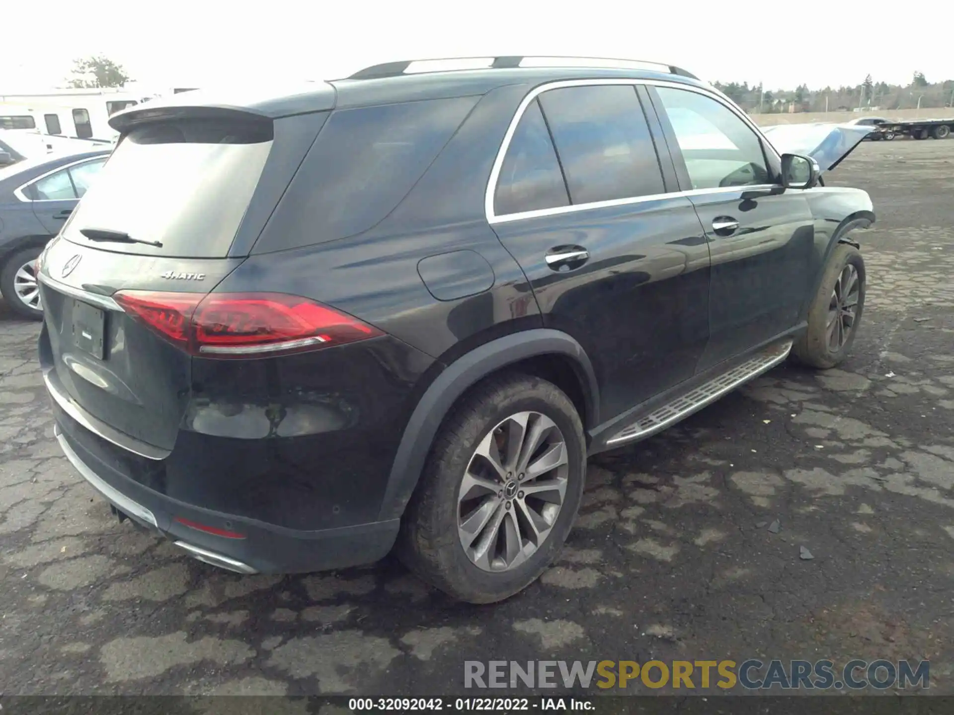 4 Photograph of a damaged car 4JGFB4KE7LA020941 MERCEDES-BENZ GLE 2020