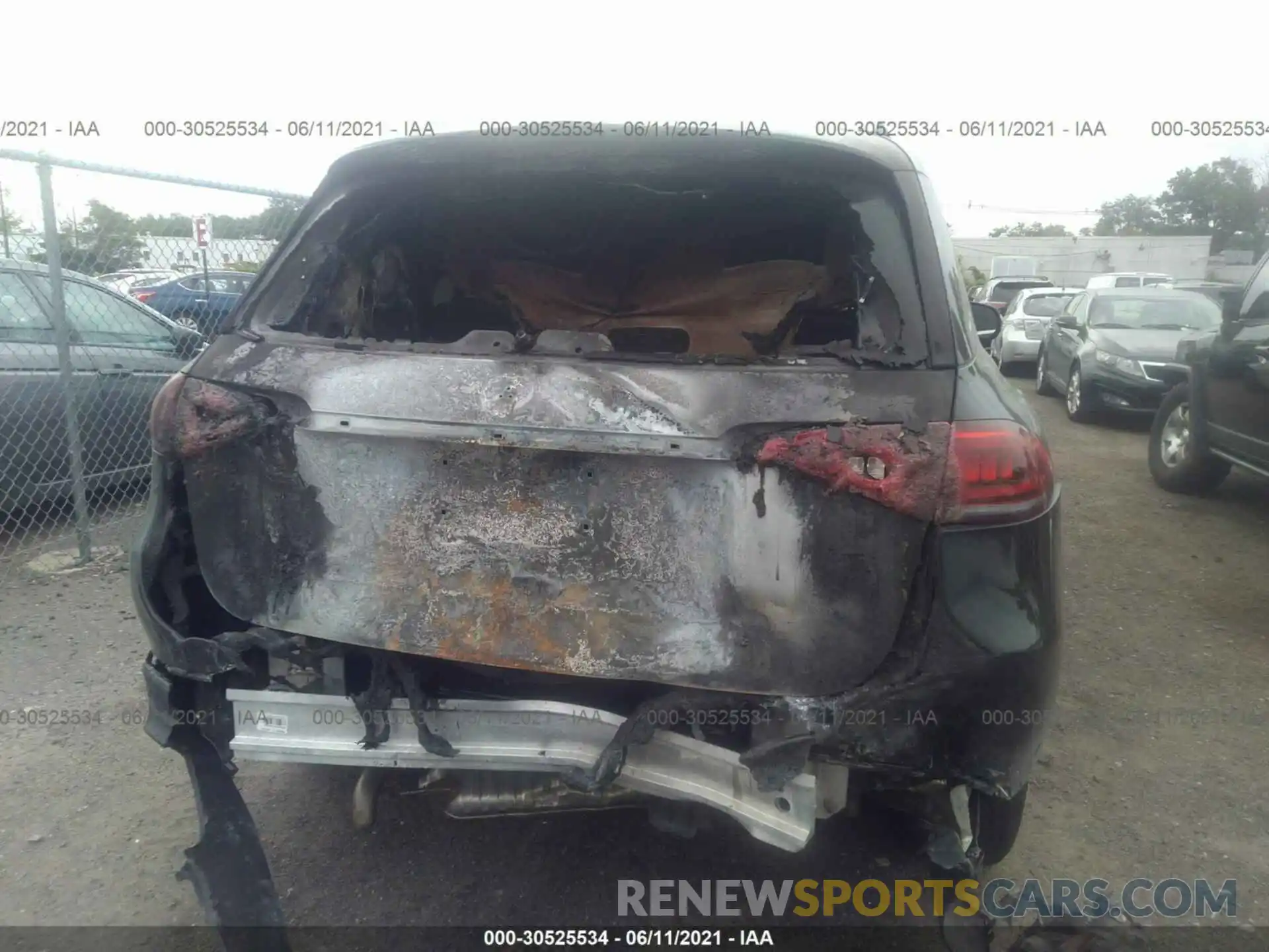 6 Photograph of a damaged car 4JGFB4KE9LA058235 MERCEDES-BENZ GLE 2020