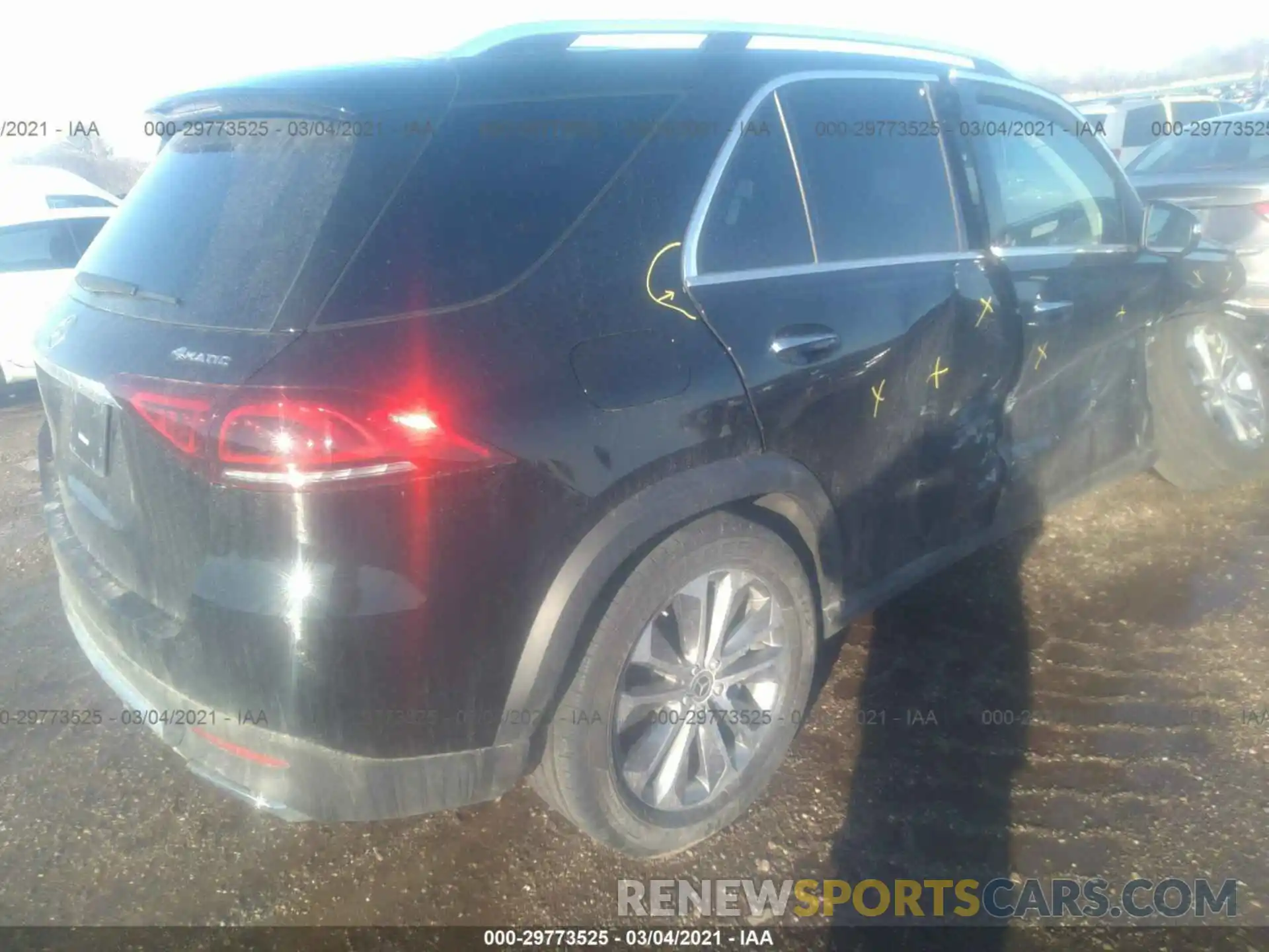 4 Photograph of a damaged car 4JGFB5KB1LA009400 MERCEDES-BENZ GLE 2020