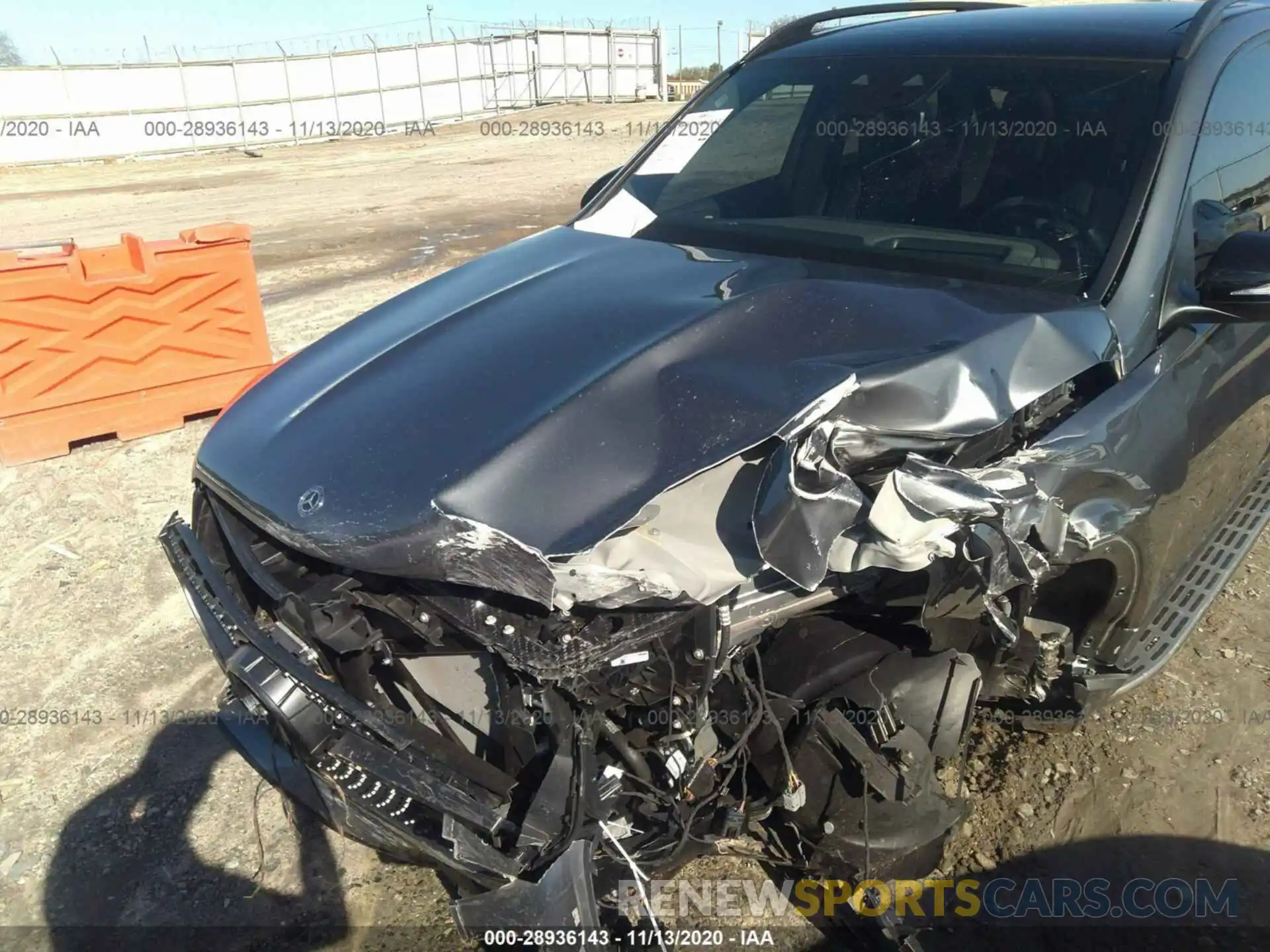 6 Photograph of a damaged car 4JGFB5KB2LA098152 MERCEDES-BENZ GLE 2020