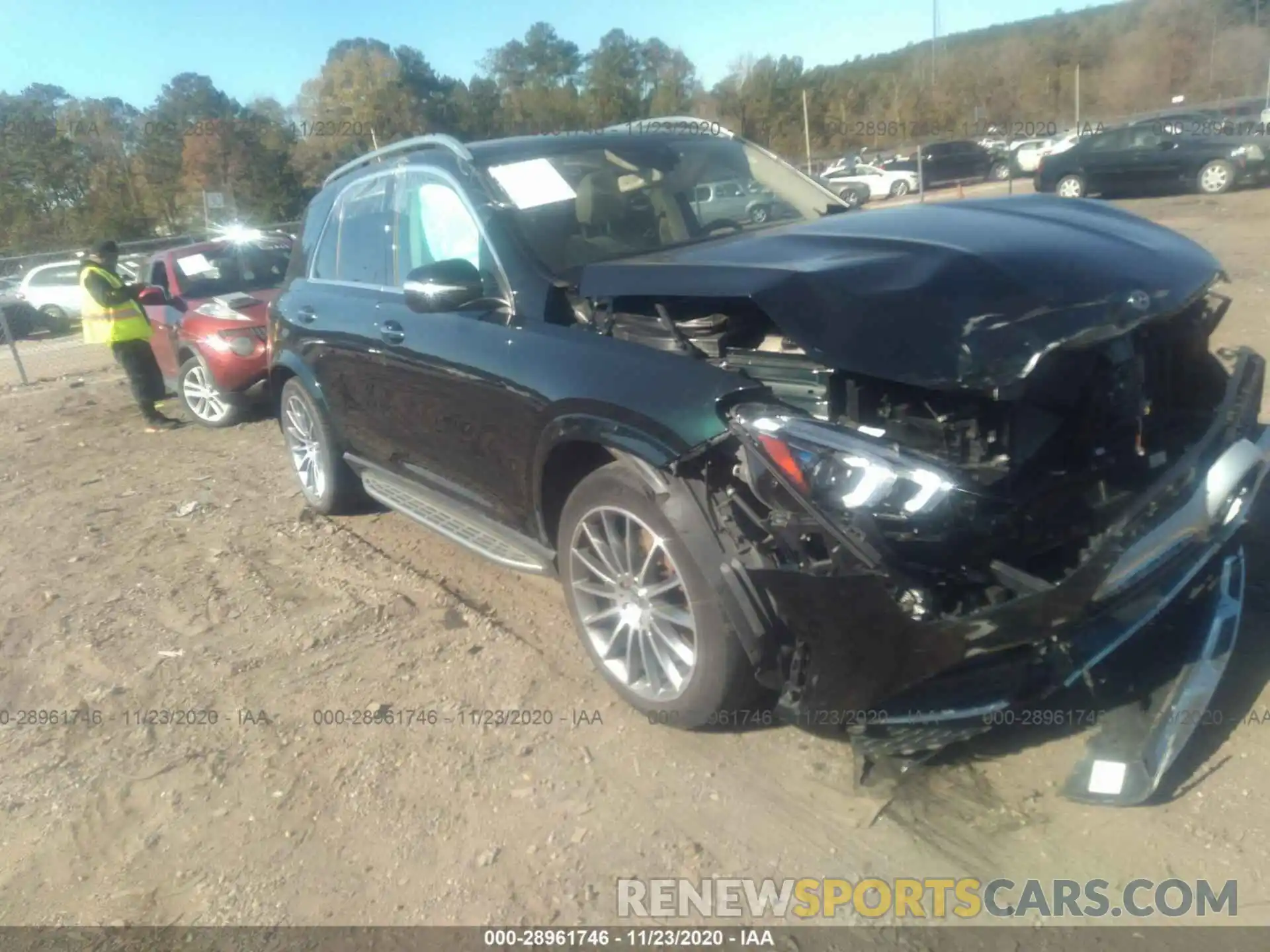 1 Photograph of a damaged car 4JGFB5KE3LA008825 MERCEDES-BENZ GLE 2020