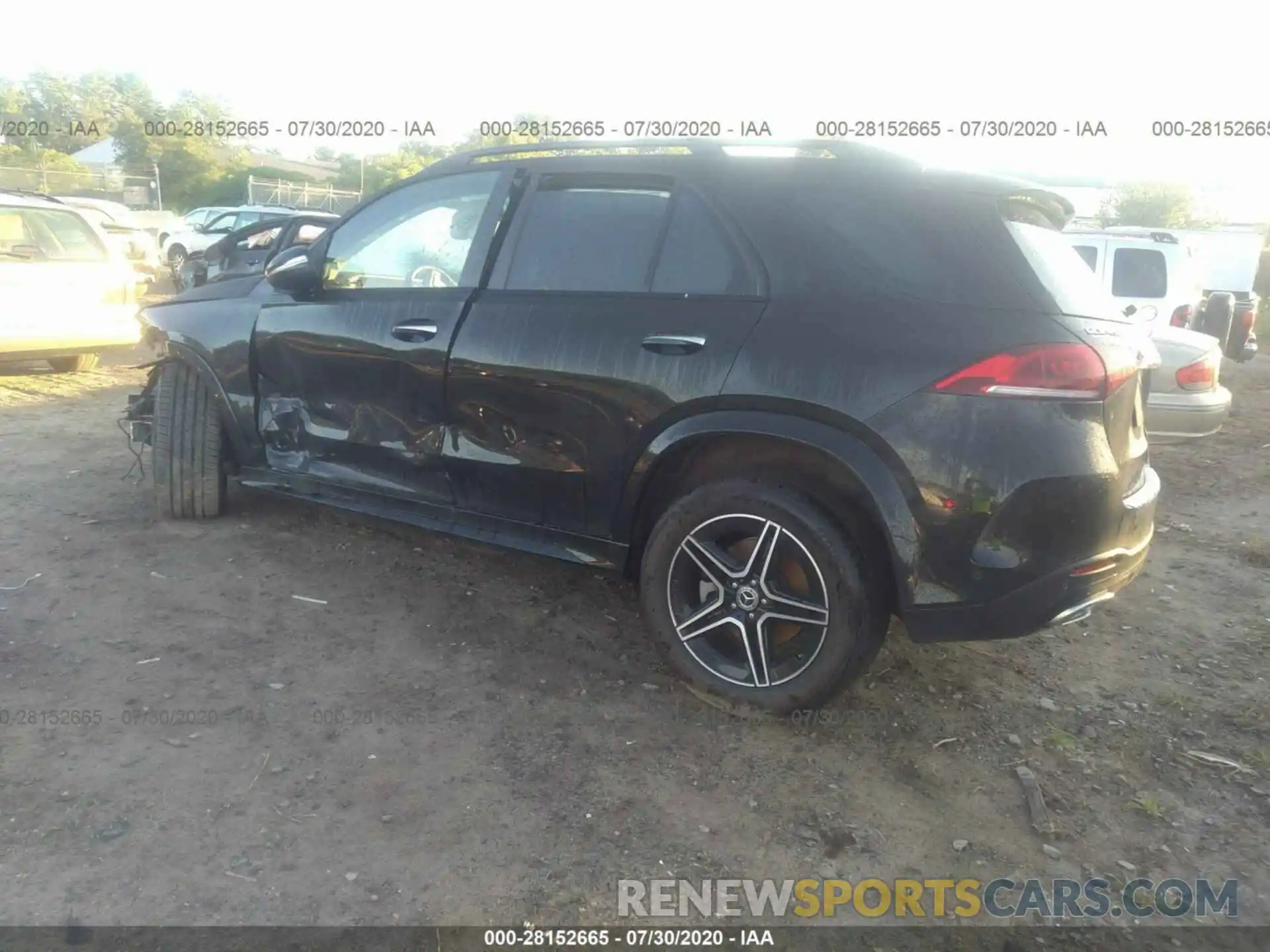 3 Photograph of a damaged car 4JGFB5KE5LA098513 MERCEDES-BENZ GLE 2020