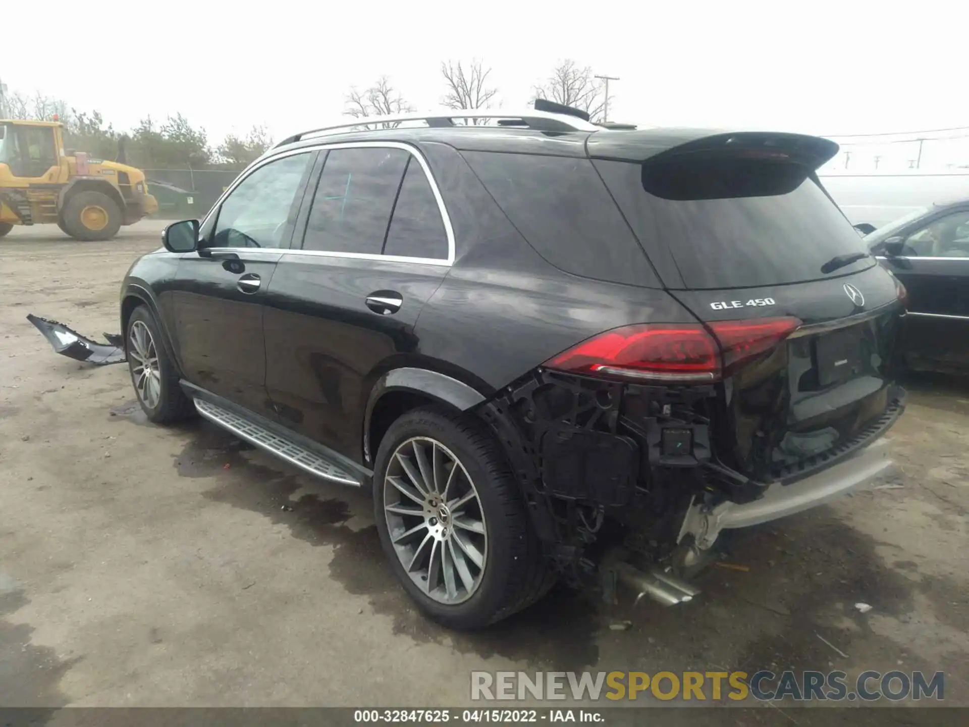 3 Photograph of a damaged car 4JGFB5KE7LA104201 MERCEDES-BENZ GLE 2020