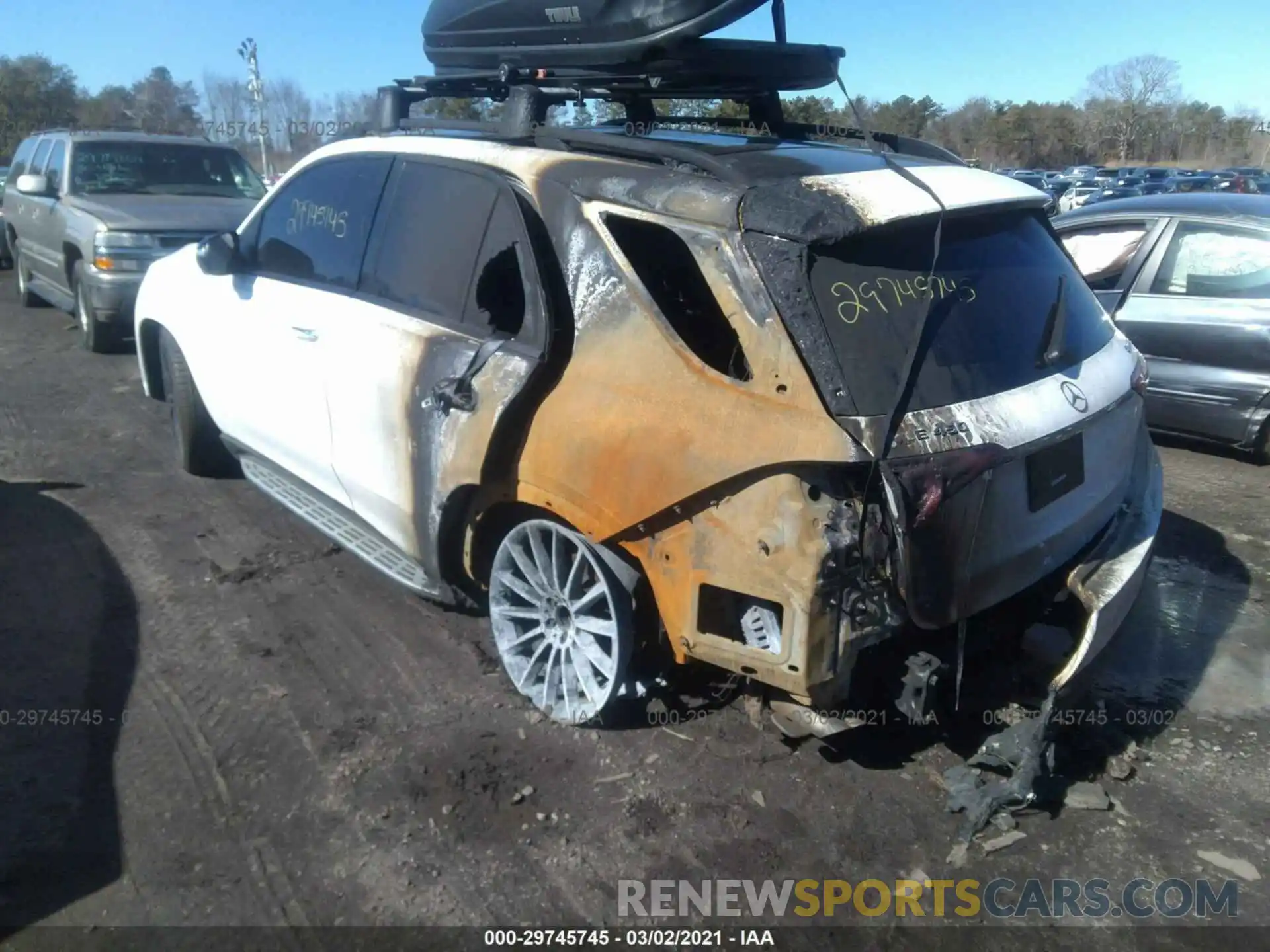 3 Photograph of a damaged car 4JGFB5KE8LA261168 MERCEDES-BENZ GLE 2020