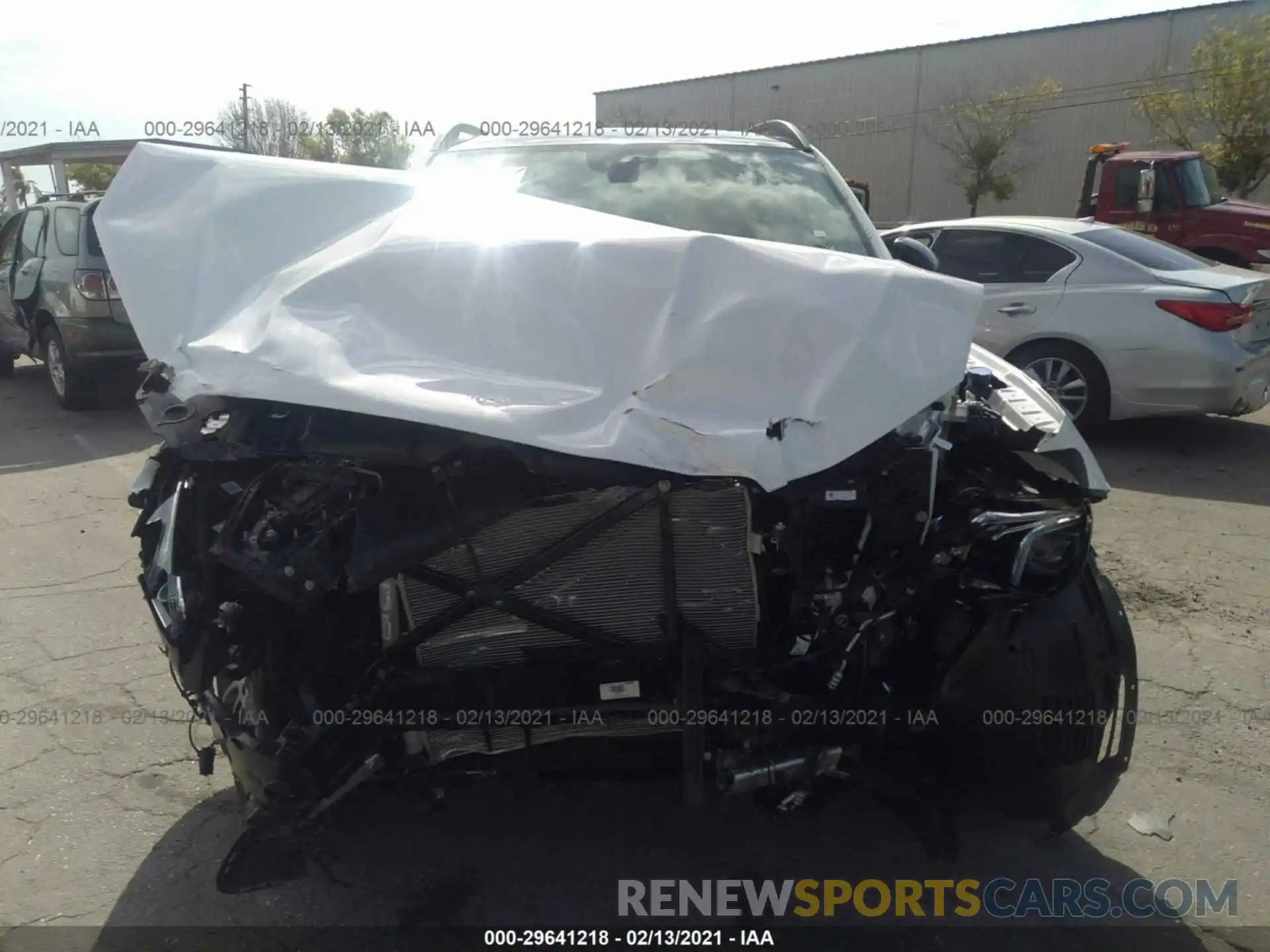 6 Photograph of a damaged car 4JGFB4JB2MA404747 MERCEDES-BENZ GLE 2021