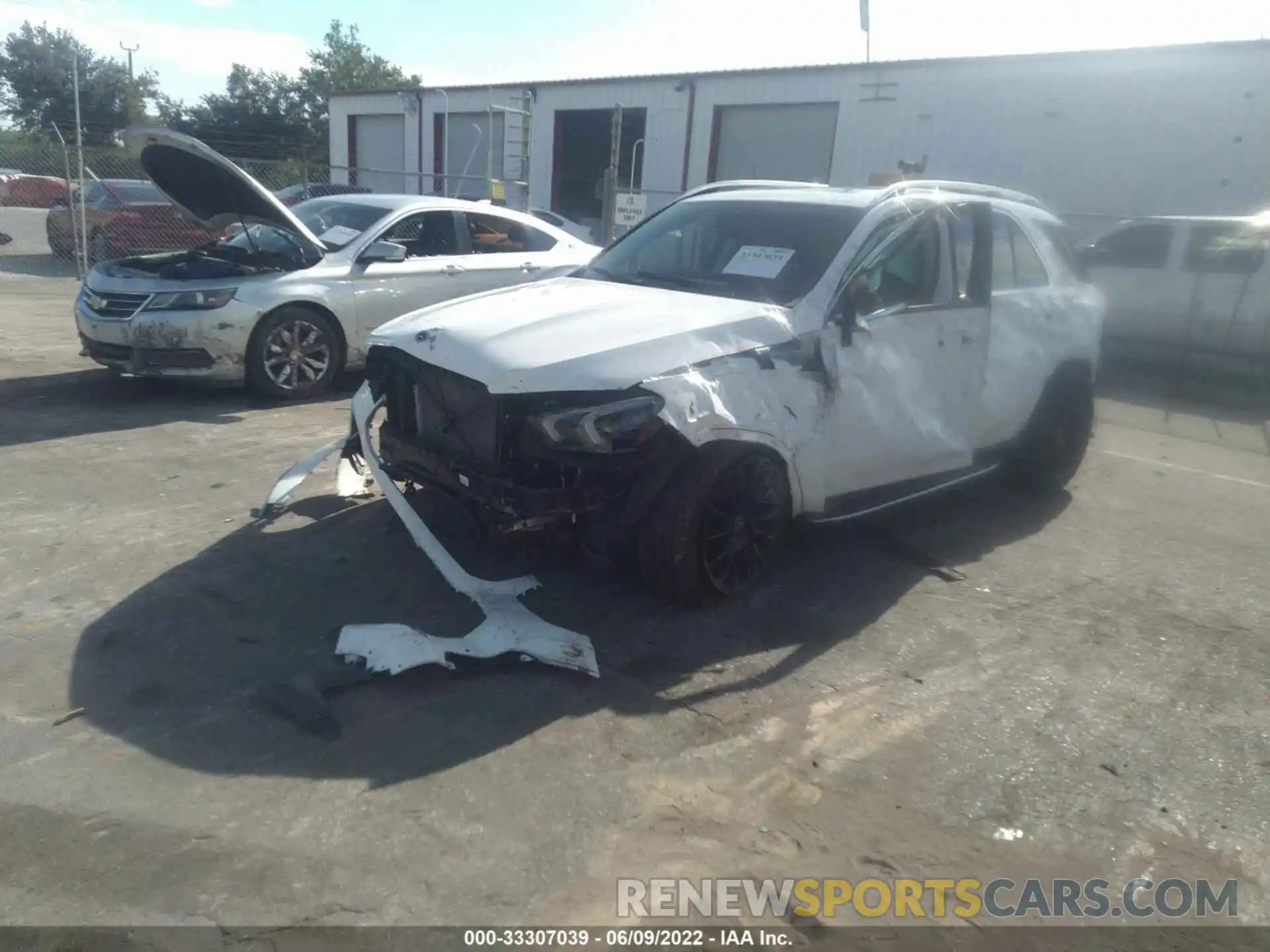 2 Photograph of a damaged car 4JGFB4JB2MA513919 MERCEDES-BENZ GLE 2021