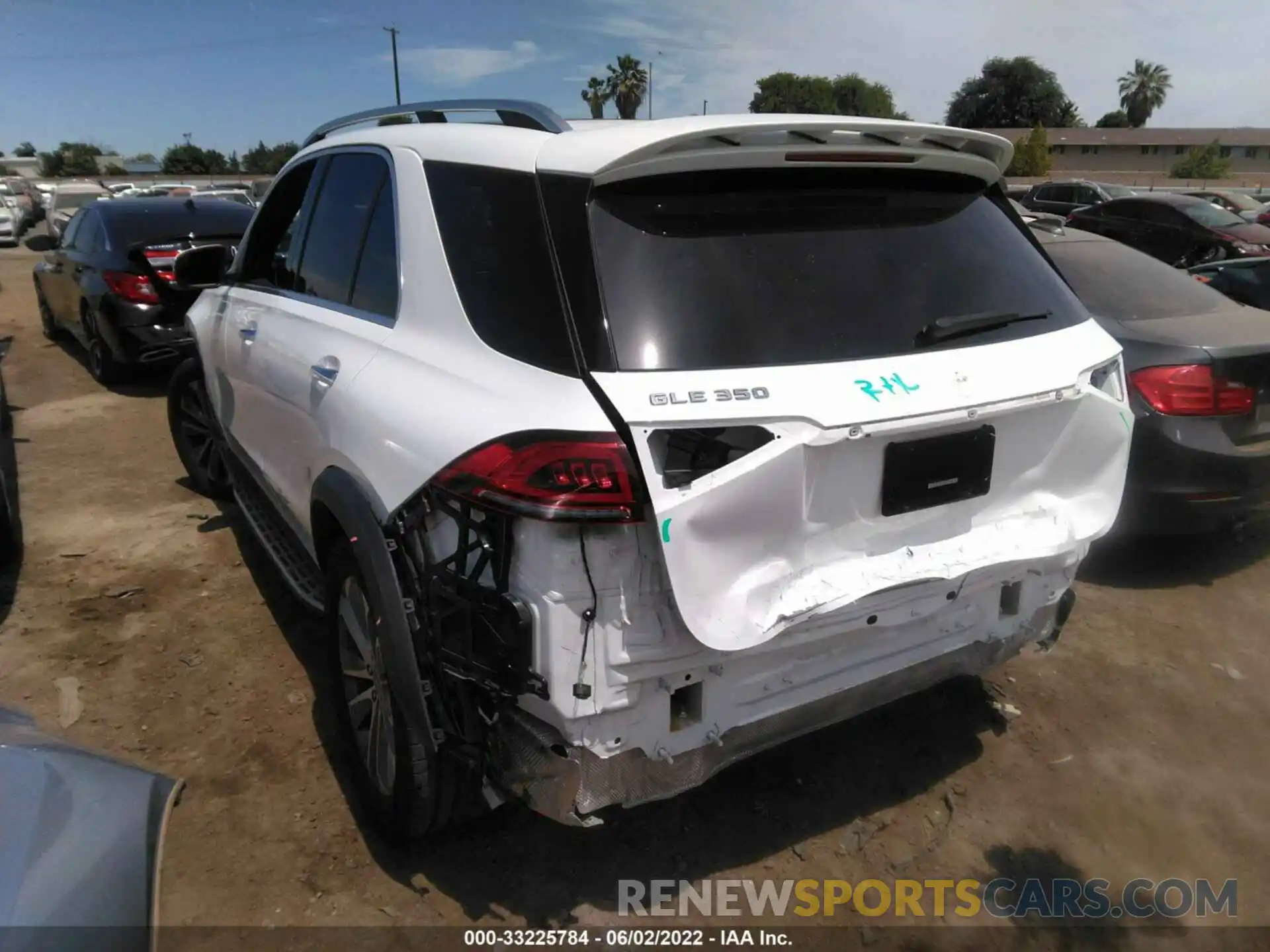 3 Photograph of a damaged car 4JGFB4JB4MA316539 MERCEDES-BENZ GLE 2021