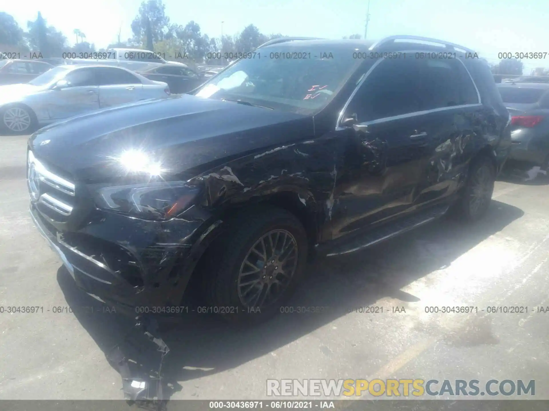 2 Photograph of a damaged car 4JGFB4JB4MA373937 MERCEDES-BENZ GLE 2021